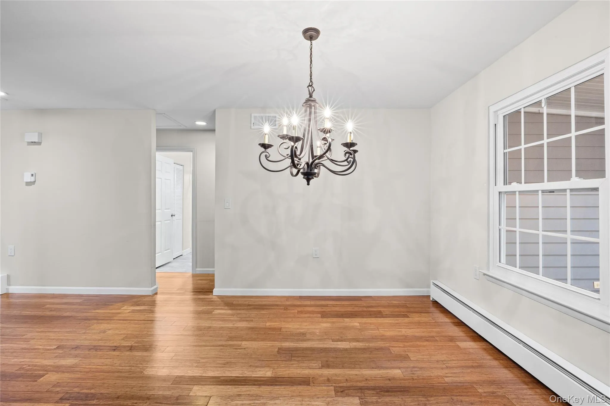 220 Belfast Lane, Brookhaven, NY, 2 Bedrooms Bedrooms, 6 Rooms Rooms,2 BathroomsBathrooms,Residential,For Rent,Belfast,0,1003259 220 Belfast Lane, Brookhaven, NY, 2 Bedrooms Bedrooms, 6 Rooms Rooms,2 BathroomsBathrooms,Residential,For Rent,Belfast,0,1003259