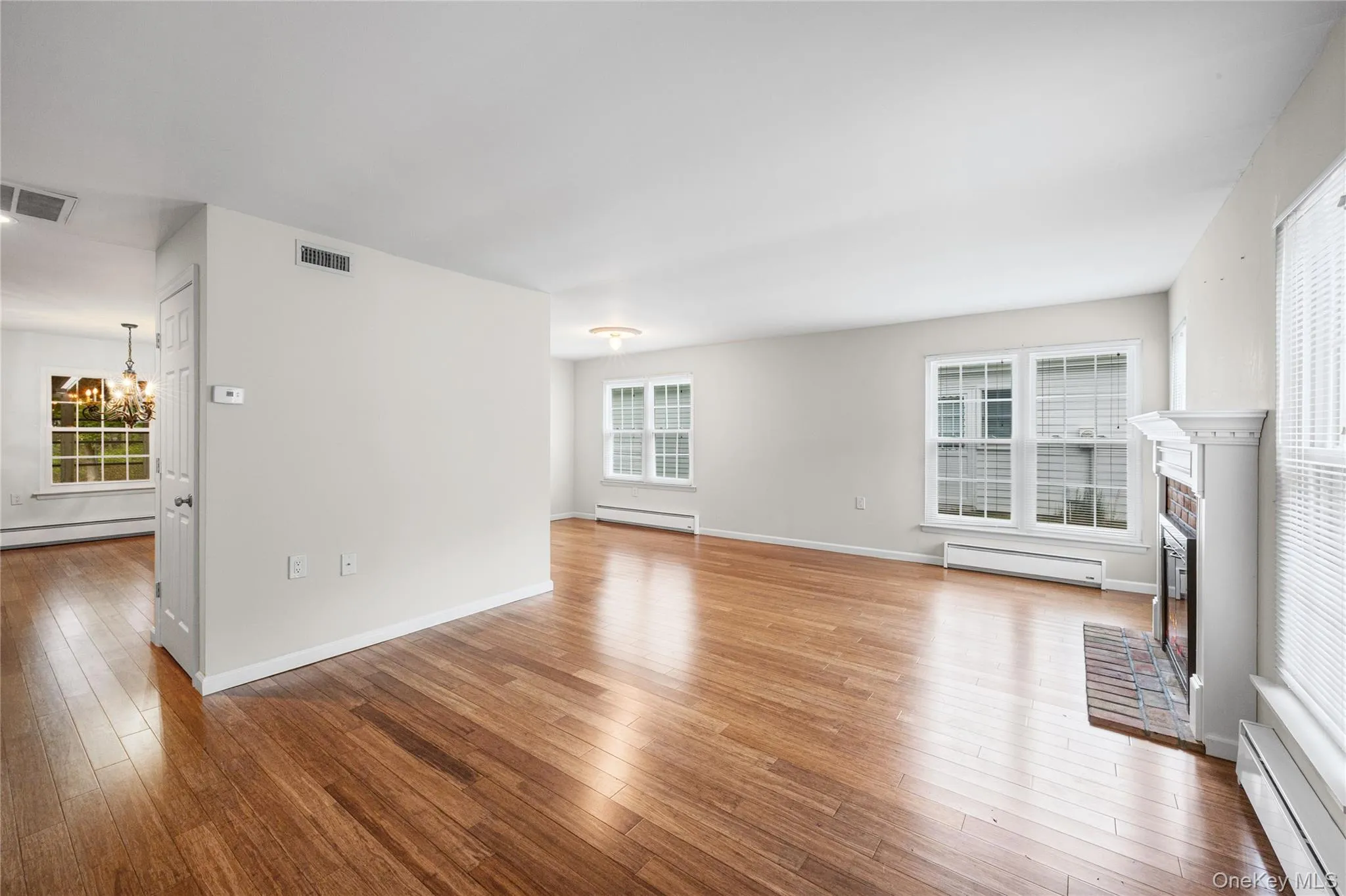 220 Belfast Lane, Brookhaven, NY, 2 Bedrooms Bedrooms, 6 Rooms Rooms,2 BathroomsBathrooms,Residential,For Rent,Belfast,0,1003259 220 Belfast Lane, Brookhaven, NY, 2 Bedrooms Bedrooms, 6 Rooms Rooms,2 BathroomsBathrooms,Residential,For Rent,Belfast,0,1003259