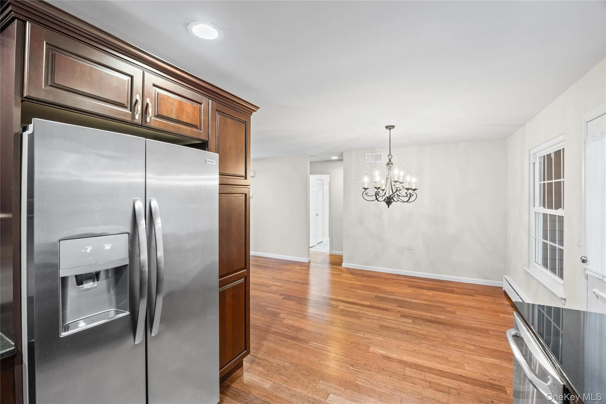 220 Belfast Lane, Brookhaven, NY, 2 Bedrooms Bedrooms, 6 Rooms Rooms,2 BathroomsBathrooms,Residential,For Rent,Belfast,0,1003259 220 Belfast Lane, Brookhaven, NY, 2 Bedrooms Bedrooms, 6 Rooms Rooms,2 BathroomsBathrooms,Residential,For Rent,Belfast,0,1003259