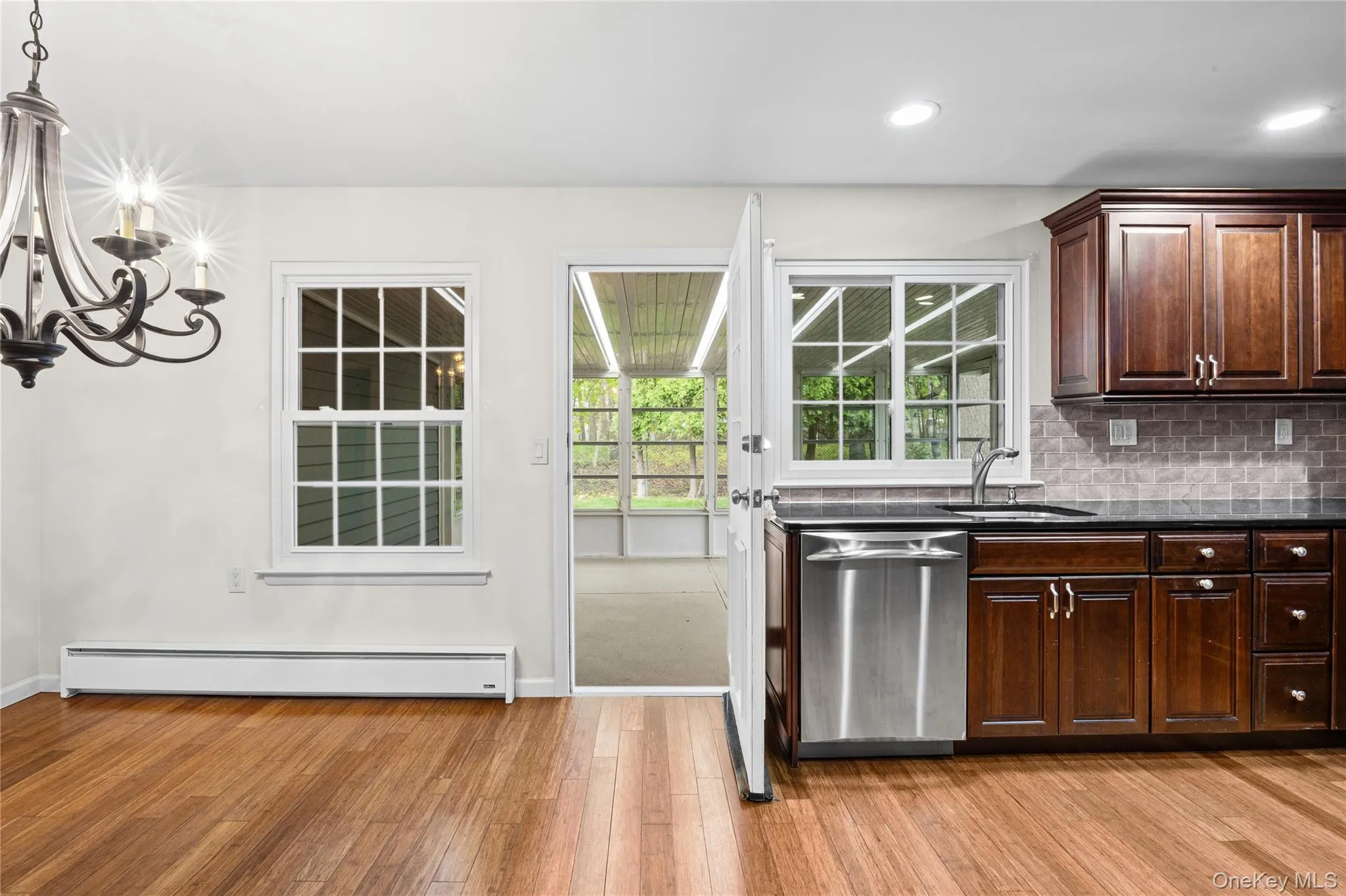 220 Belfast Lane, Brookhaven, NY, 2 Bedrooms Bedrooms, 6 Rooms Rooms,2 BathroomsBathrooms,Residential,For Rent,Belfast,0,1003259 220 Belfast Lane, Brookhaven, NY, 2 Bedrooms Bedrooms, 6 Rooms Rooms,2 BathroomsBathrooms,Residential,For Rent,Belfast,0,1003259