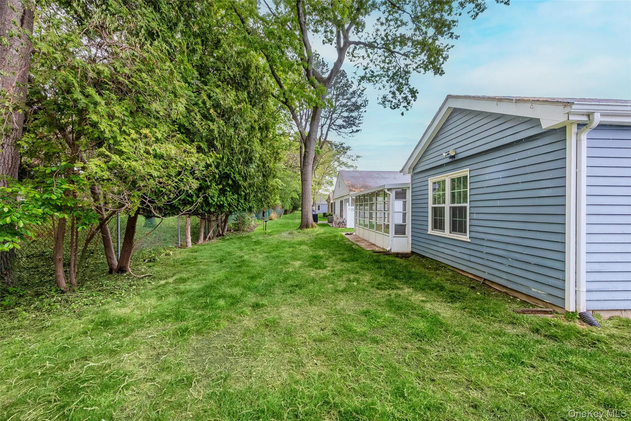 220 Belfast Lane, Brookhaven, NY, 2 Bedrooms Bedrooms, 6 Rooms Rooms,2 BathroomsBathrooms,Residential,For Rent,Belfast,0,1003259 220 Belfast Lane, Brookhaven, NY, 2 Bedrooms Bedrooms, 6 Rooms Rooms,2 BathroomsBathrooms,Residential,For Rent,Belfast,0,1003259