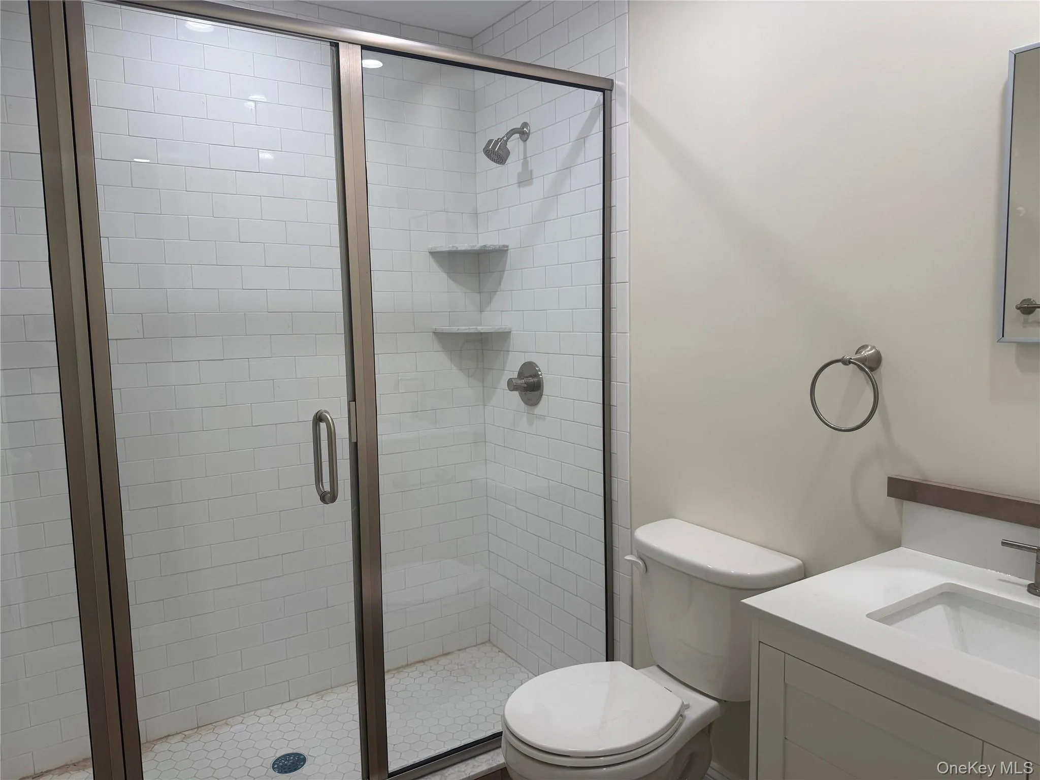 100A Main Street, North Hempstead, NY, 2 Bedrooms Bedrooms, 4 Rooms Rooms,1 BathroomBathrooms,Residential Lease,For Rent,Main,0,1003260 100A Main Street, North Hempstead, NY, 2 Bedrooms Bedrooms, 4 Rooms Rooms,1 BathroomBathrooms,Residential Lease,For Rent,Main,0,1003260