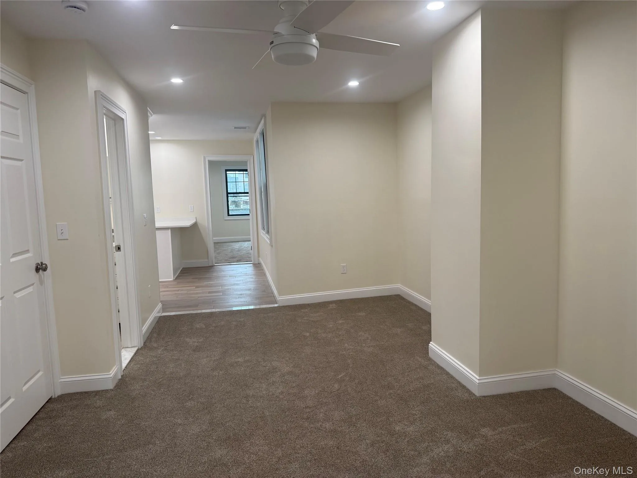 100A Main Street, North Hempstead, NY, 2 Bedrooms Bedrooms, 4 Rooms Rooms,1 BathroomBathrooms,Residential Lease,For Rent,Main,0,1003260 100A Main Street, North Hempstead, NY, 2 Bedrooms Bedrooms, 4 Rooms Rooms,1 BathroomBathrooms,Residential Lease,For Rent,Main,0,1003260