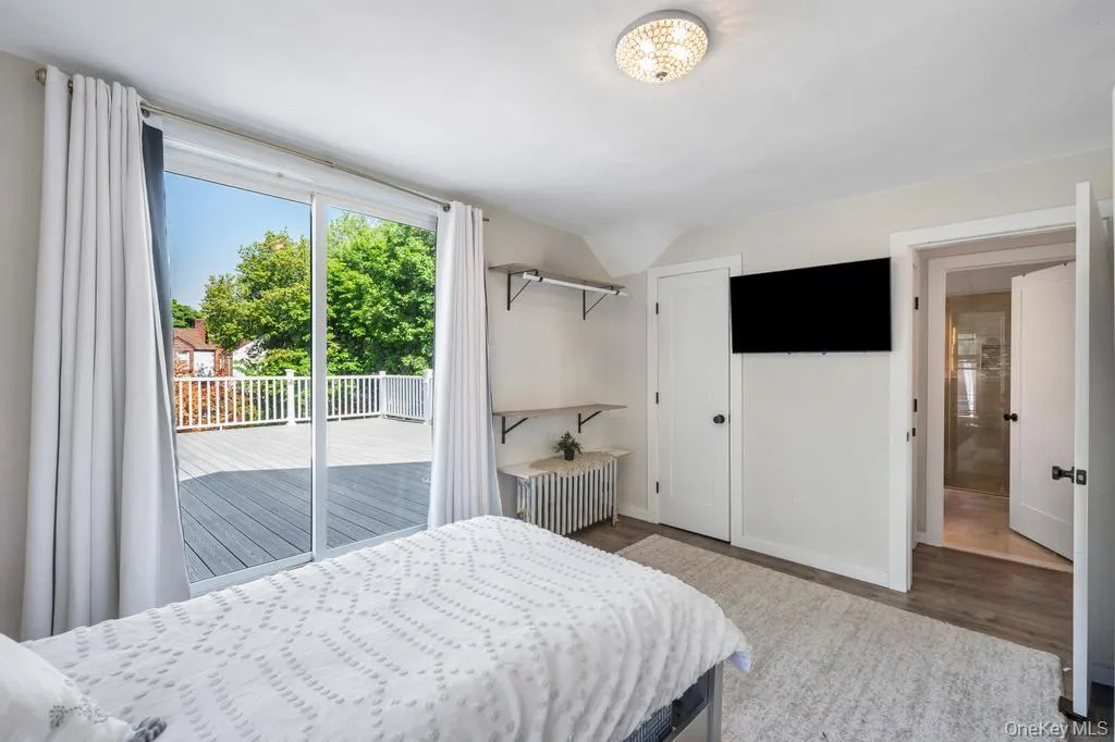 6 Ash Lane, Hempstead, NY, 4 Bedrooms Bedrooms, 12 Rooms Rooms,2 BathroomsBathrooms,Residential Lease,For Rent,Ash,0,1003261 6 Ash Lane, Hempstead, NY, 4 Bedrooms Bedrooms, 12 Rooms Rooms,2 BathroomsBathrooms,Residential Lease,For Rent,Ash,0,1003261