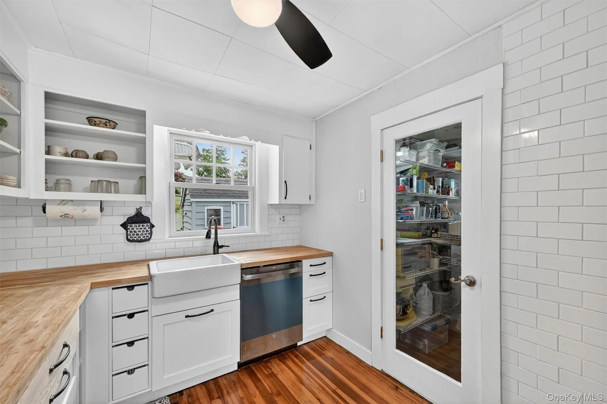 18 Mountain Road, Cornwall, NY, 3 Bedrooms Bedrooms, 6 Rooms Rooms,1 BathroomBathrooms,Residential,For Rent,Mountain,0,1003264 18 Mountain Road, Cornwall, NY, 3 Bedrooms Bedrooms, 6 Rooms Rooms,1 BathroomBathrooms,Residential,For Rent,Mountain,0,1003264