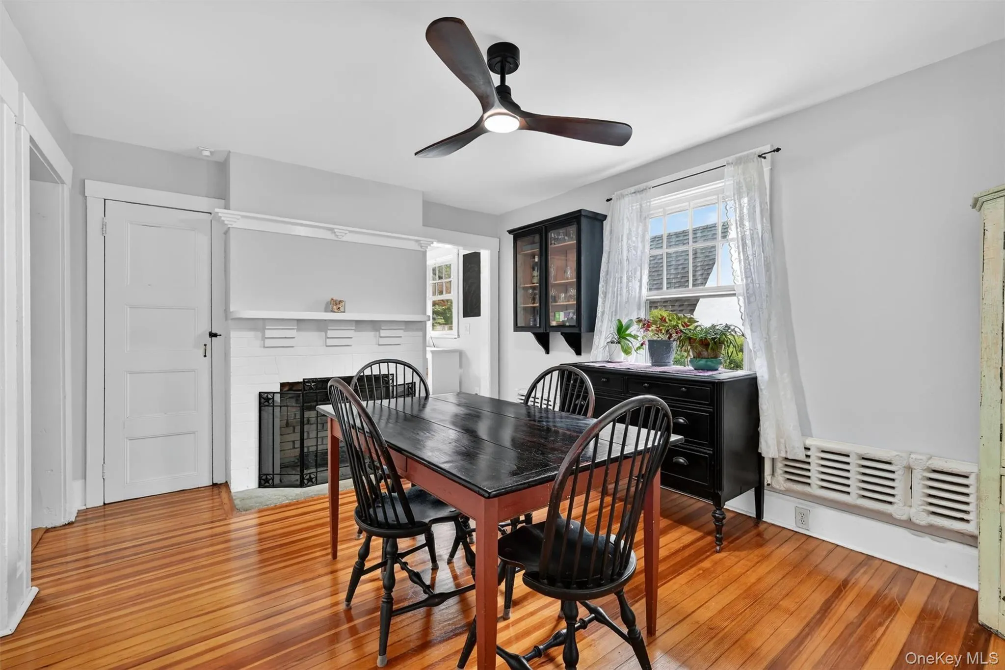 18 Mountain Road, Cornwall, NY, 3 Bedrooms Bedrooms, 6 Rooms Rooms,1 BathroomBathrooms,Residential,For Rent,Mountain,0,1003264 18 Mountain Road, Cornwall, NY, 3 Bedrooms Bedrooms, 6 Rooms Rooms,1 BathroomBathrooms,Residential,For Rent,Mountain,0,1003264
