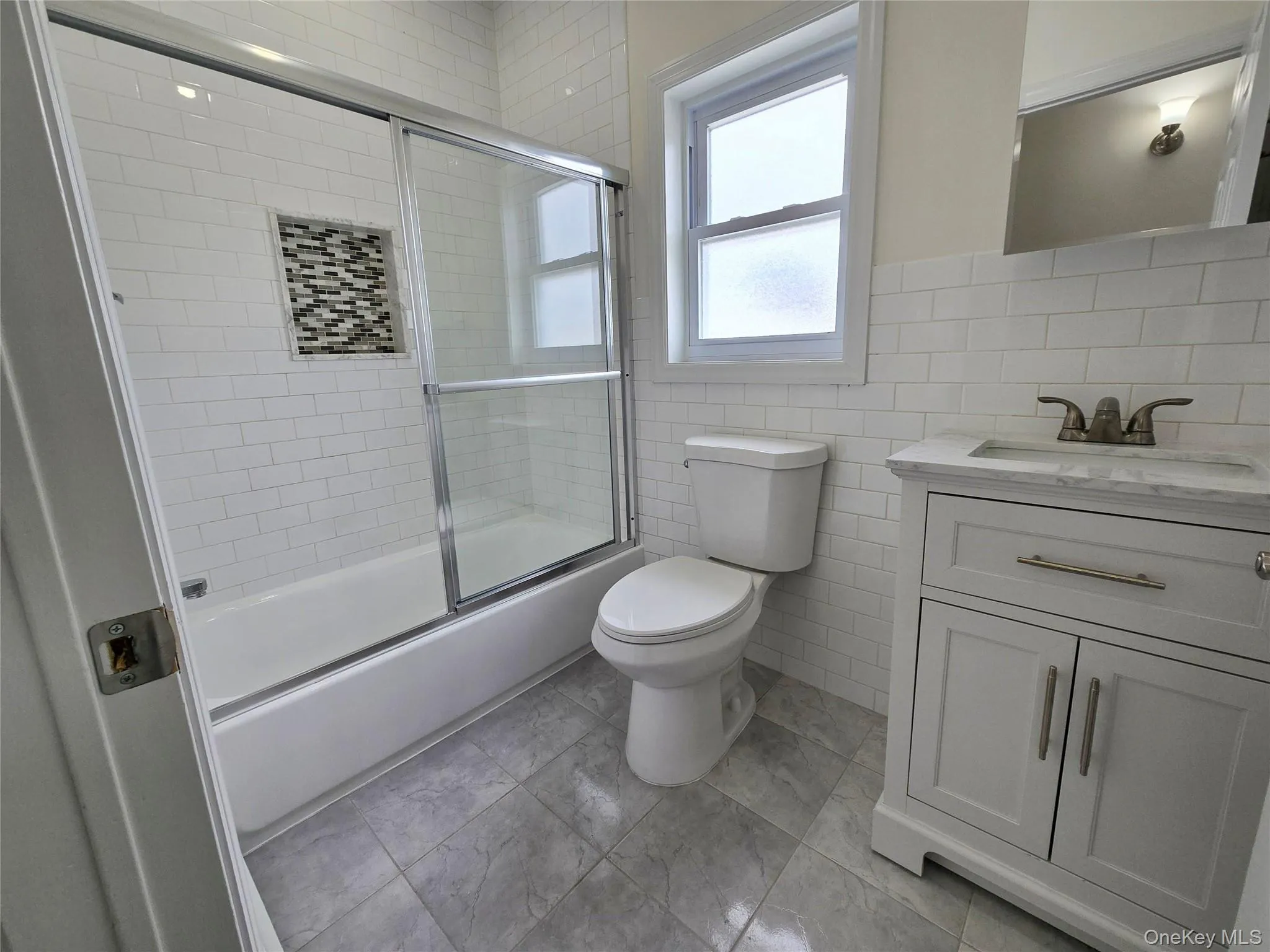 20 10th Road, New York, NY, 2 Bedrooms Bedrooms, 6 Rooms Rooms,1 BathroomBathrooms,Residential,For Rent,10th,0,1003266 20 10th Road, New York, NY, 2 Bedrooms Bedrooms, 6 Rooms Rooms,1 BathroomBathrooms,Residential,For Rent,10th,0,1003266