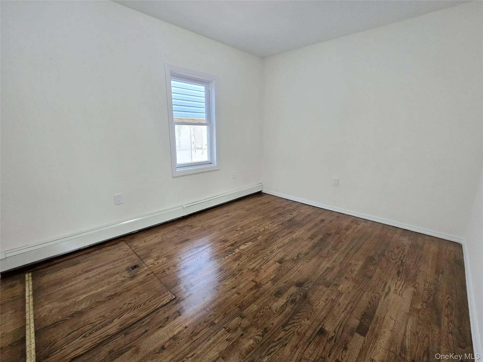 20 10th Road, New York, NY, 2 Bedrooms Bedrooms, 6 Rooms Rooms,1 BathroomBathrooms,Residential,For Rent,10th,0,1003266 20 10th Road, New York, NY, 2 Bedrooms Bedrooms, 6 Rooms Rooms,1 BathroomBathrooms,Residential,For Rent,10th,0,1003266