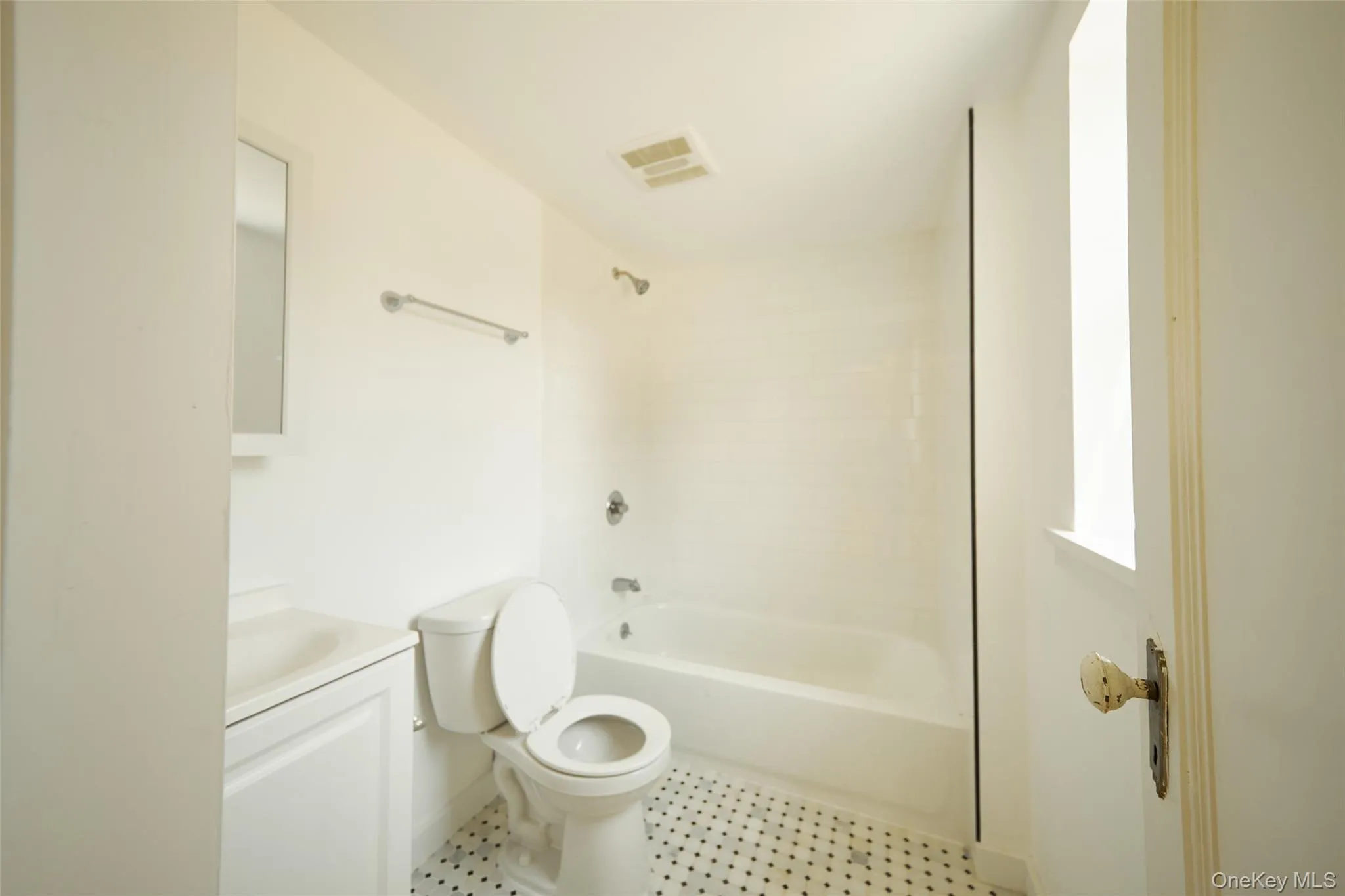 5728 209 Highway, Rochester, NY, 2 Bedrooms Bedrooms, 3 Rooms Rooms,1 BathroomBathrooms,Residential Lease,For Rent,209,0,1003267 5728 209 Highway, Rochester, NY, 2 Bedrooms Bedrooms, 3 Rooms Rooms,1 BathroomBathrooms,Residential Lease,For Rent,209,0,1003267