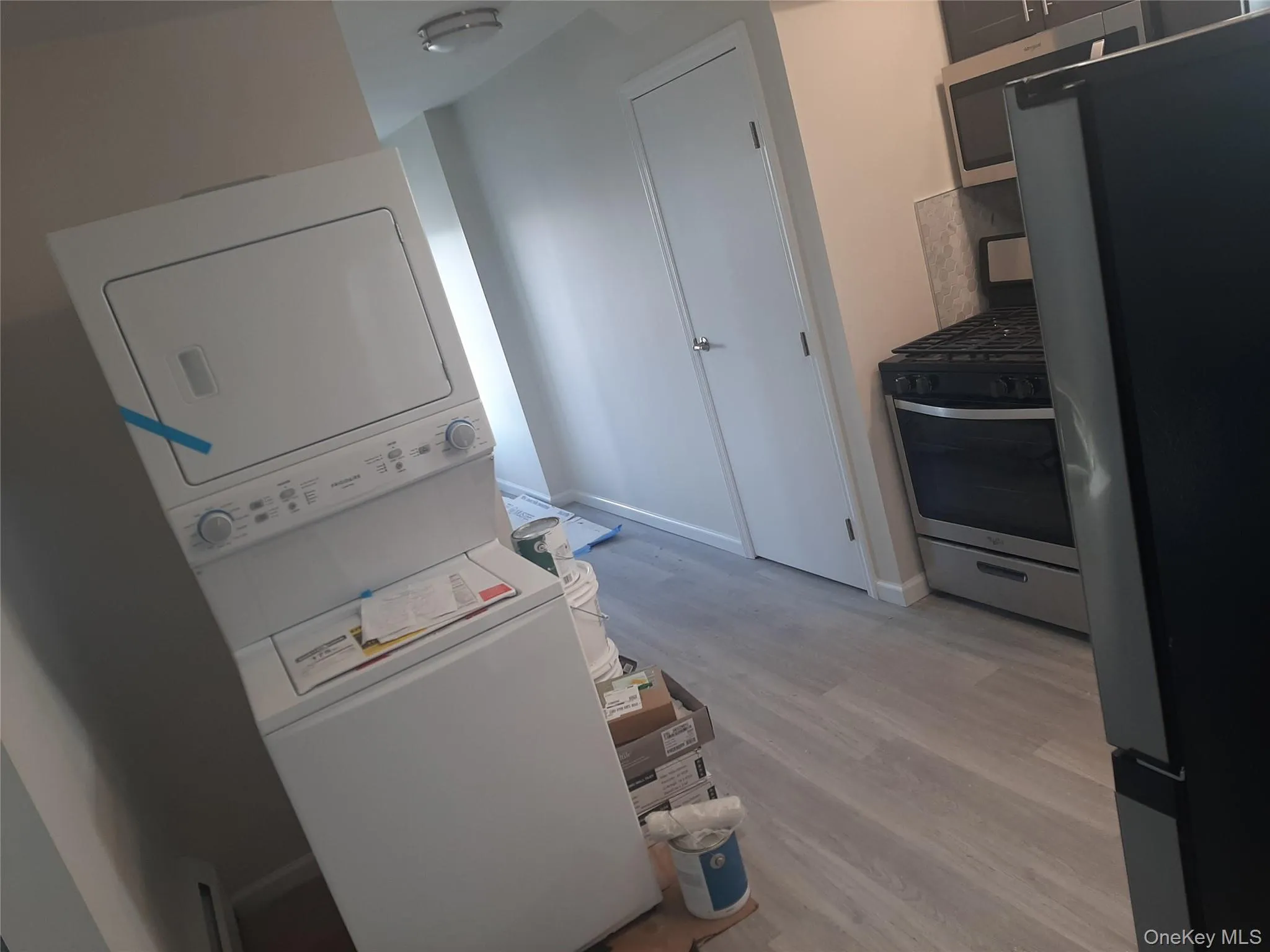 121 Nassau Lane, Hempstead, NY, 3 Bedrooms Bedrooms, 6 Rooms Rooms,1 BathroomBathrooms,Residential Lease,For Rent,Nassau,0,1003274 121 Nassau Lane, Hempstead, NY, 3 Bedrooms Bedrooms, 6 Rooms Rooms,1 BathroomBathrooms,Residential Lease,For Rent,Nassau,0,1003274