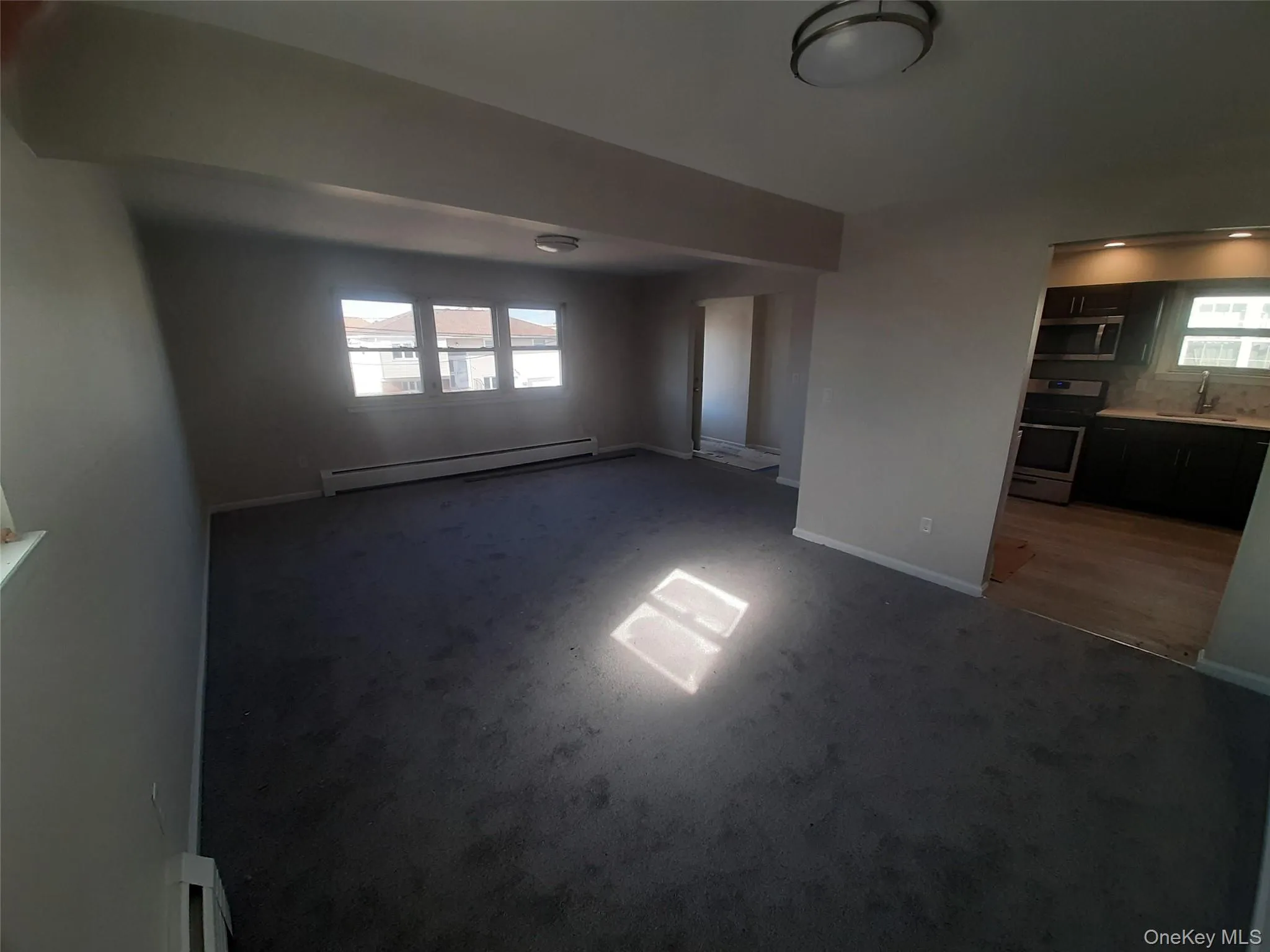 121 Nassau Lane, Hempstead, NY, 3 Bedrooms Bedrooms, 6 Rooms Rooms,1 BathroomBathrooms,Residential Lease,For Rent,Nassau,0,1003274 121 Nassau Lane, Hempstead, NY, 3 Bedrooms Bedrooms, 6 Rooms Rooms,1 BathroomBathrooms,Residential Lease,For Rent,Nassau,0,1003274
