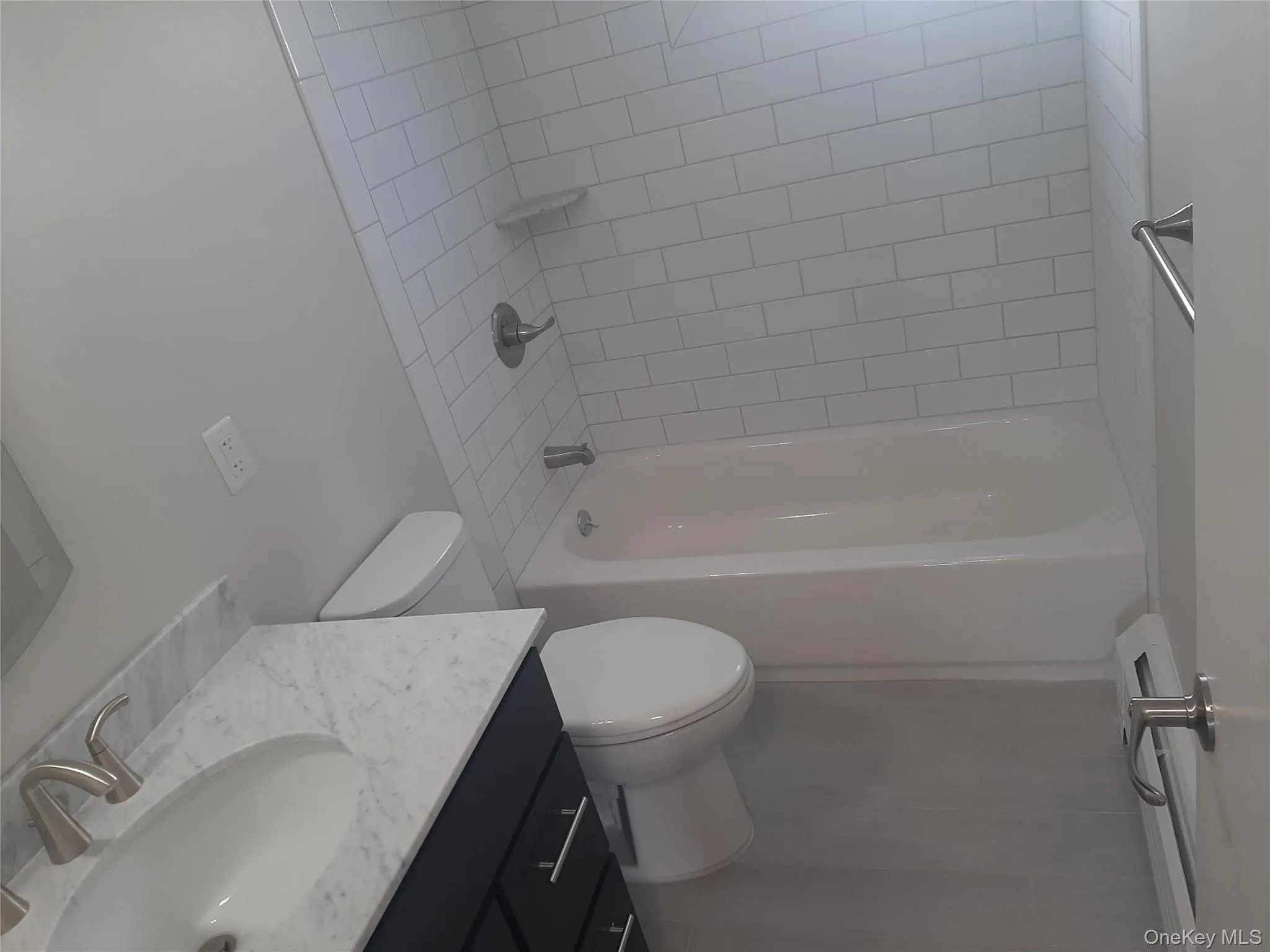 121 Nassau Lane, Hempstead, NY, 3 Bedrooms Bedrooms, 6 Rooms Rooms,1 BathroomBathrooms,Residential Lease,For Rent,Nassau,0,1003274 121 Nassau Lane, Hempstead, NY, 3 Bedrooms Bedrooms, 6 Rooms Rooms,1 BathroomBathrooms,Residential Lease,For Rent,Nassau,0,1003274