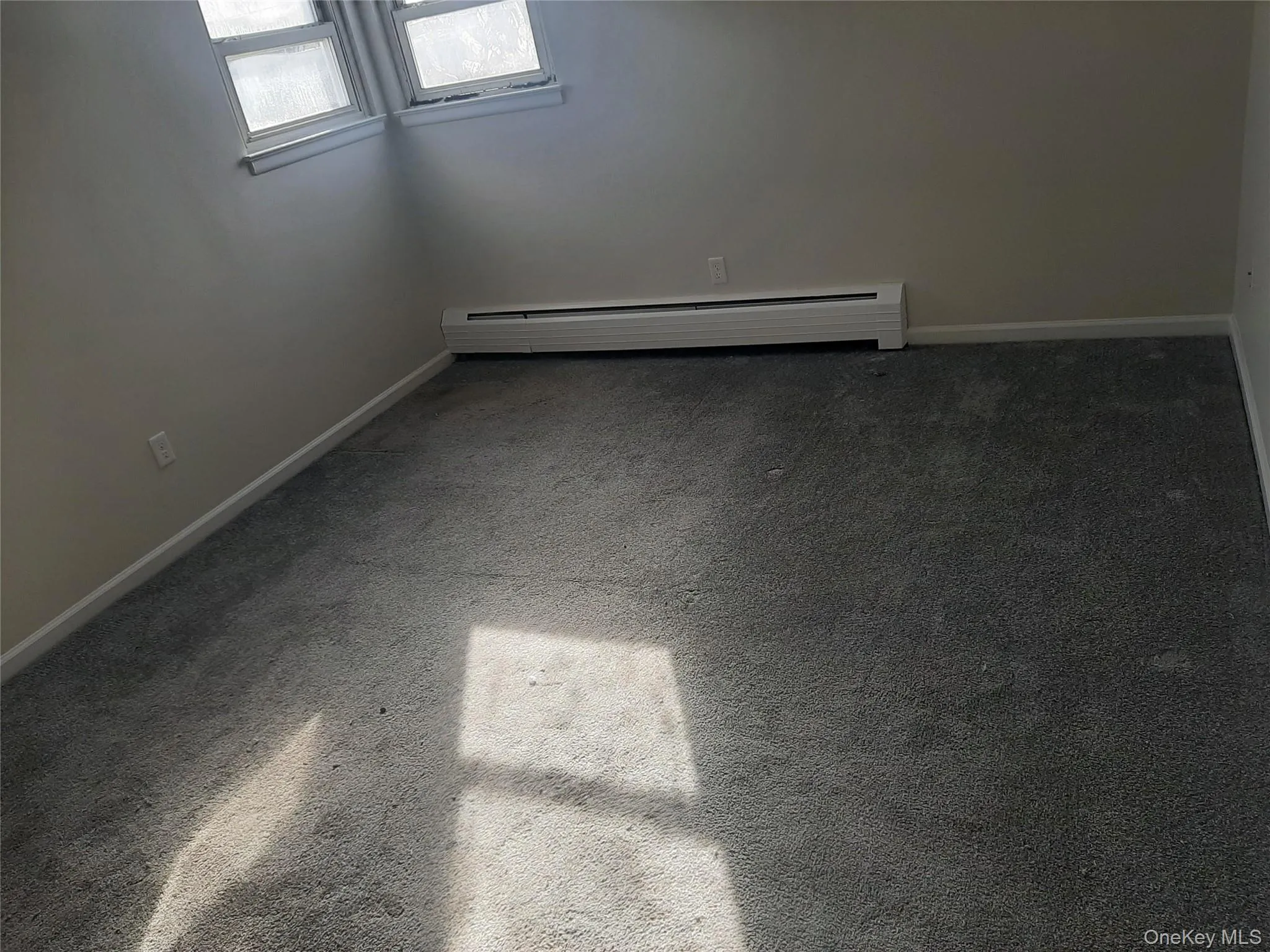 121 Nassau Lane, Hempstead, NY, 3 Bedrooms Bedrooms, 6 Rooms Rooms,1 BathroomBathrooms,Residential Lease,For Rent,Nassau,0,1003274 121 Nassau Lane, Hempstead, NY, 3 Bedrooms Bedrooms, 6 Rooms Rooms,1 BathroomBathrooms,Residential Lease,For Rent,Nassau,0,1003274