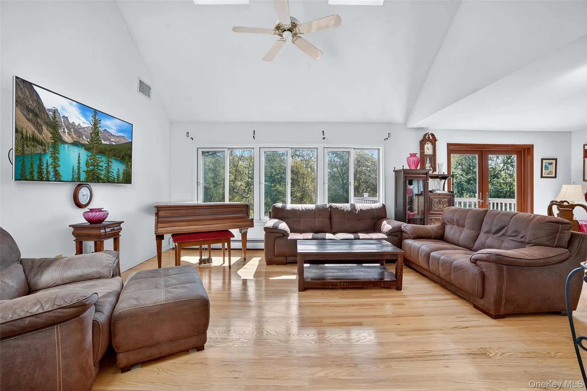 986 Cliff Avenue, Yorktown, NY, 3 Bedrooms Bedrooms, 9 Rooms Rooms,3 BathroomsBathrooms,Residential,For Rent,Cliff,0,1003275 986 Cliff Avenue, Yorktown, NY, 3 Bedrooms Bedrooms, 9 Rooms Rooms,3 BathroomsBathrooms,Residential,For Rent,Cliff,0,1003275