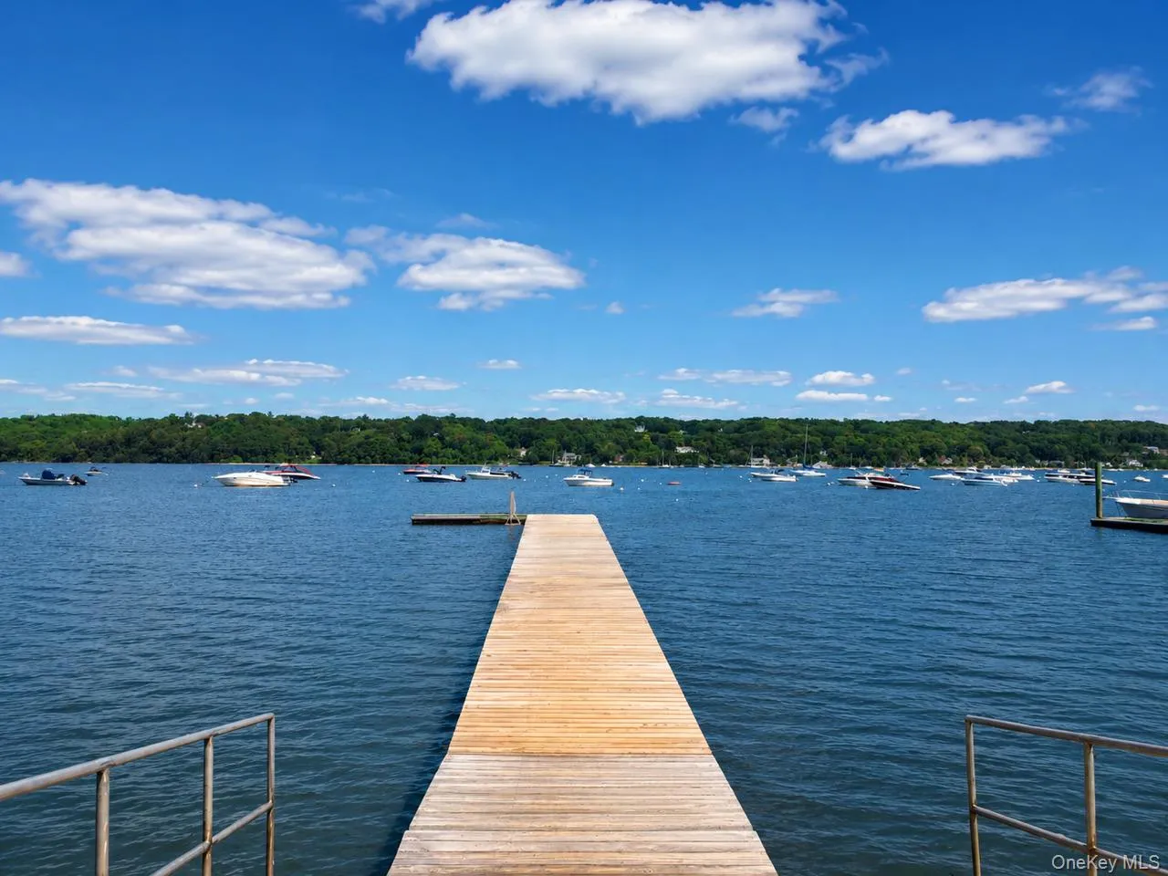 Private Laurel Hollow Beach with Mooring Private Laurel Hollow Beach with Mooring