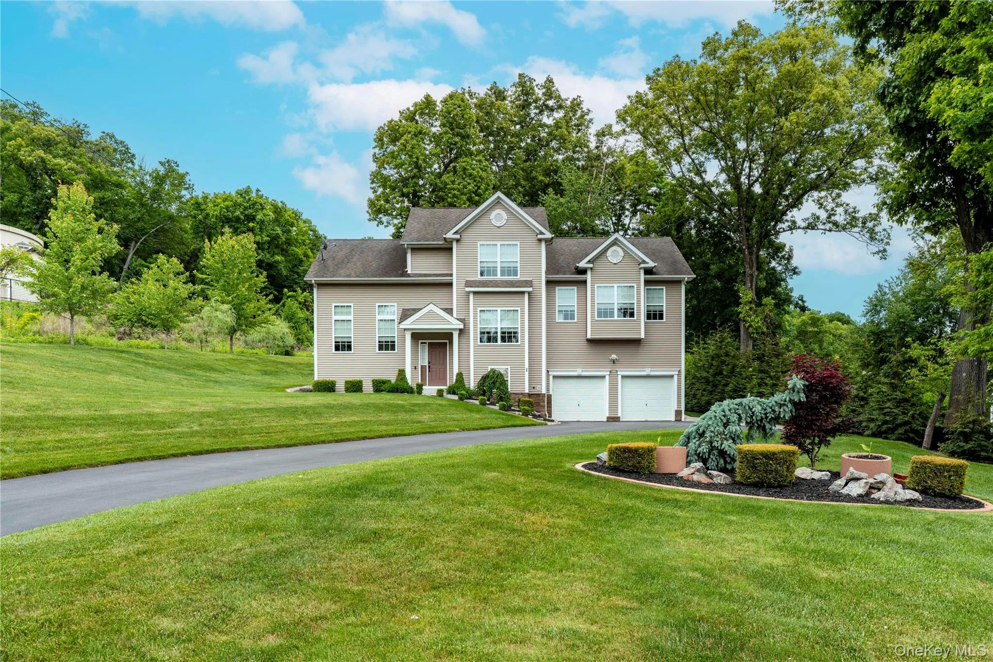 38 Dogwood Road, East Fishkill, NY, 4 Bedrooms Bedrooms, 7 Rooms Rooms,2 BathroomsBathrooms,Residential,For Rent,Dogwood,0,1003285 38 Dogwood Road, East Fishkill, NY, 4 Bedrooms Bedrooms, 7 Rooms Rooms,2 BathroomsBathrooms,Residential,For Rent,Dogwood,0,1003285