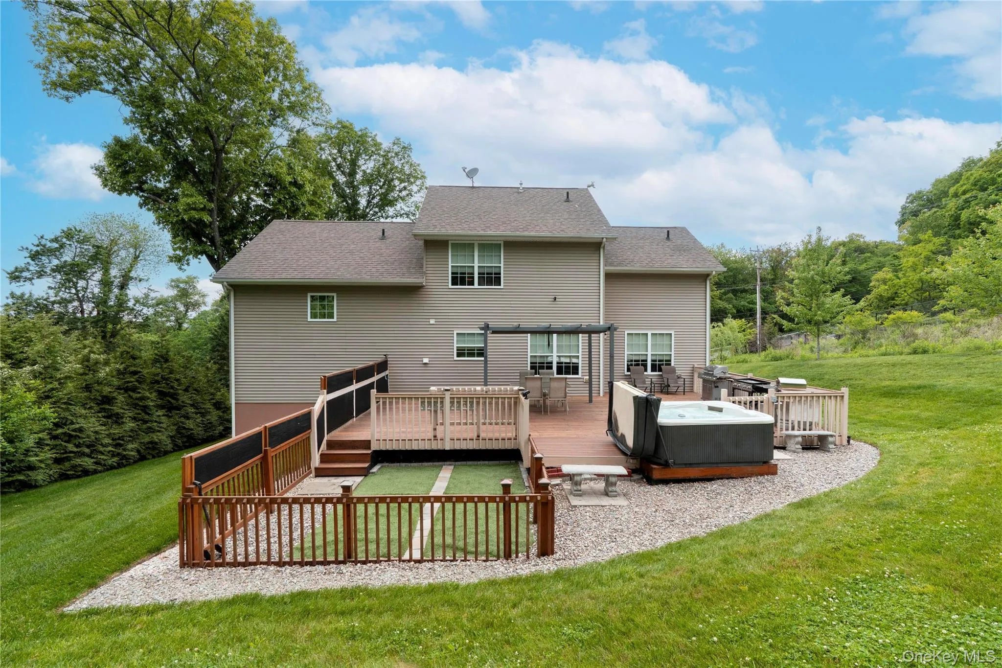 38 Dogwood Road, East Fishkill, NY, 4 Bedrooms Bedrooms, 7 Rooms Rooms,2 BathroomsBathrooms,Residential,For Rent,Dogwood,0,1003285 38 Dogwood Road, East Fishkill, NY, 4 Bedrooms Bedrooms, 7 Rooms Rooms,2 BathroomsBathrooms,Residential,For Rent,Dogwood,0,1003285