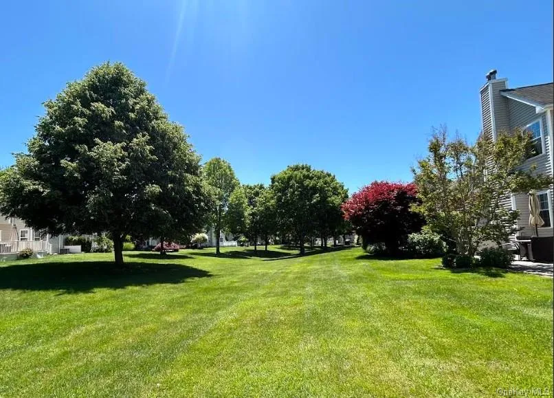 27 Snowdance Lane, Smithtown, NY, 3 Bedrooms Bedrooms, 6 Rooms Rooms,2 BathroomsBathrooms,Residential,For Rent,Snowdance,0,1003288 27 Snowdance Lane, Smithtown, NY, 3 Bedrooms Bedrooms, 6 Rooms Rooms,2 BathroomsBathrooms,Residential,For Rent,Snowdance,0,1003288