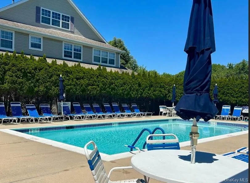 Pool Pool