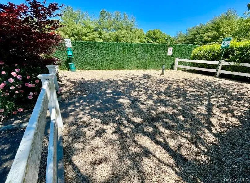 27 Snowdance Lane, Smithtown, NY, 3 Bedrooms Bedrooms, 6 Rooms Rooms,2 BathroomsBathrooms,Residential,For Rent,Snowdance,0,1003288 27 Snowdance Lane, Smithtown, NY, 3 Bedrooms Bedrooms, 6 Rooms Rooms,2 BathroomsBathrooms,Residential,For Rent,Snowdance,0,1003288