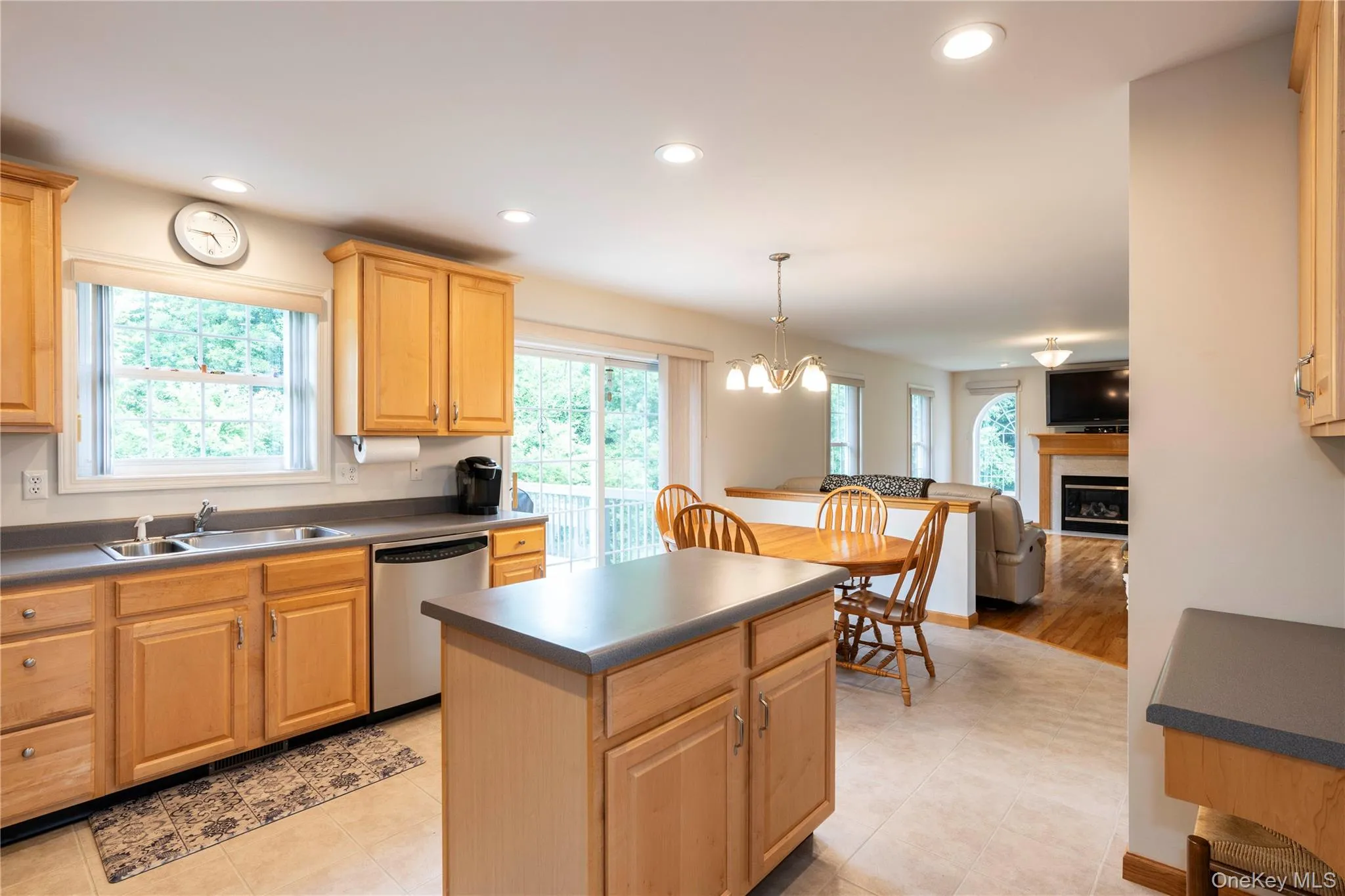 46 Wildflower Ridge, La Grange, NY, 4 Bedrooms Bedrooms, 8 Rooms Rooms,2 BathroomsBathrooms,Residential,For Rent,Wildflower,0,1003289 46 Wildflower Ridge, La Grange, NY, 4 Bedrooms Bedrooms, 8 Rooms Rooms,2 BathroomsBathrooms,Residential,For Rent,Wildflower,0,1003289