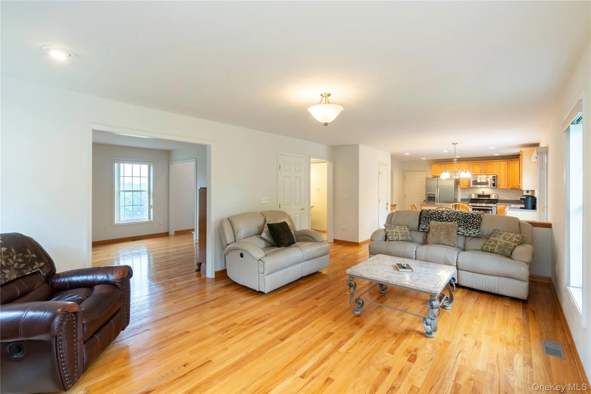 46 Wildflower Ridge, La Grange, NY, 4 Bedrooms Bedrooms, 8 Rooms Rooms,2 BathroomsBathrooms,Residential,For Rent,Wildflower,0,1003289 46 Wildflower Ridge, La Grange, NY, 4 Bedrooms Bedrooms, 8 Rooms Rooms,2 BathroomsBathrooms,Residential,For Rent,Wildflower,0,1003289