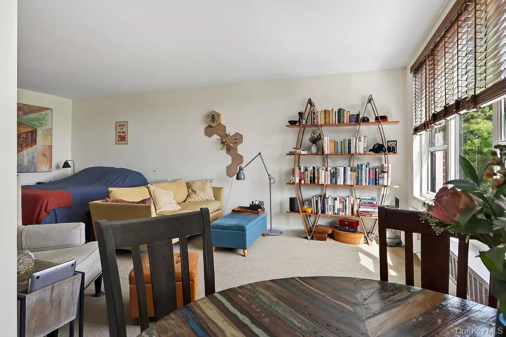 100 Dehaven Drive, Yonkers, NY, 1 Room Rooms,1 BathroomBathrooms,Residential,For Rent,Dehaven,0,1003290 100 Dehaven Drive, Yonkers, NY, 1 Room Rooms,1 BathroomBathrooms,Residential,For Rent,Dehaven,0,1003290