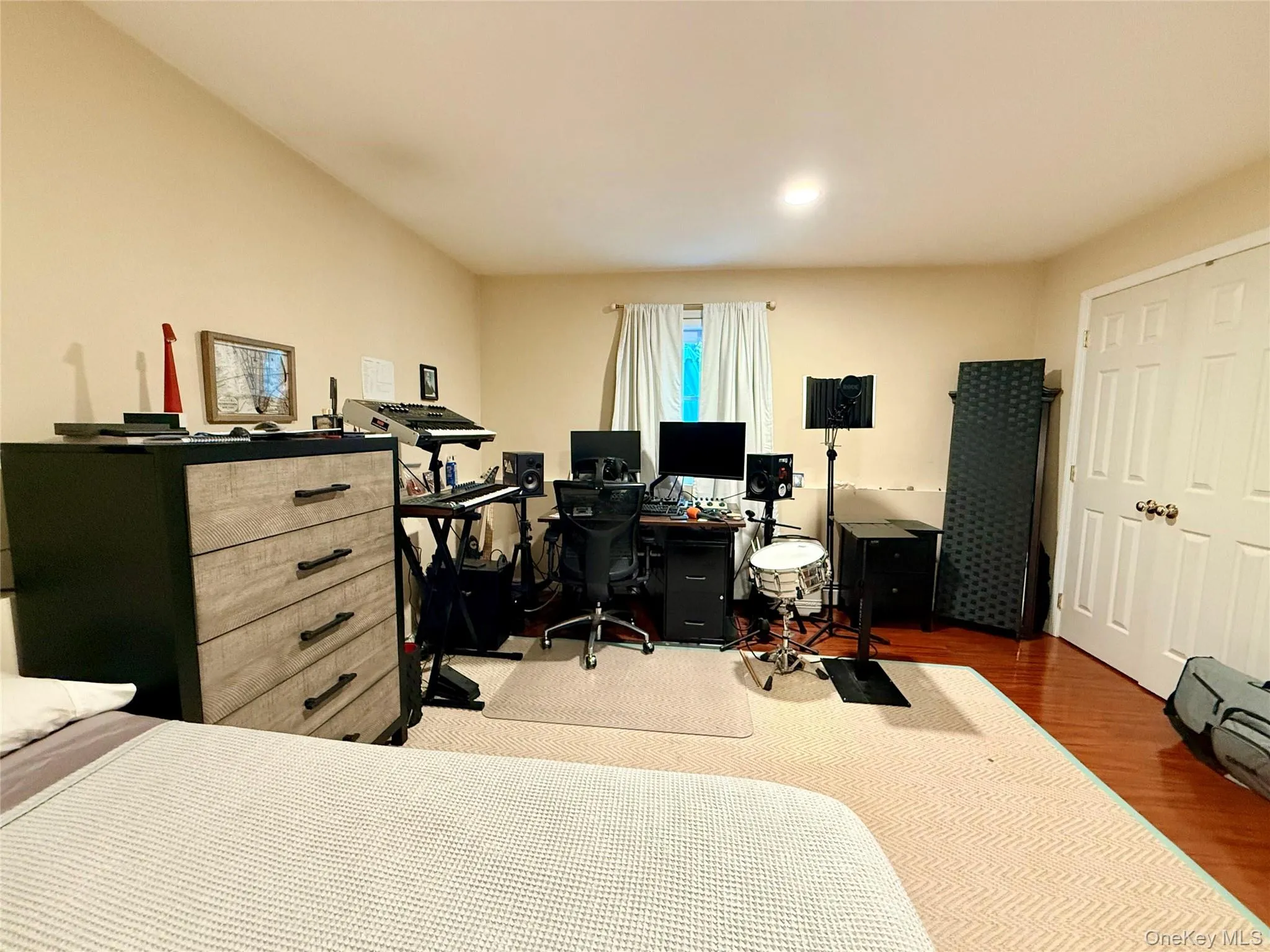 Bedroom #4 accessory apartment Bedroom #4 accessory apartment