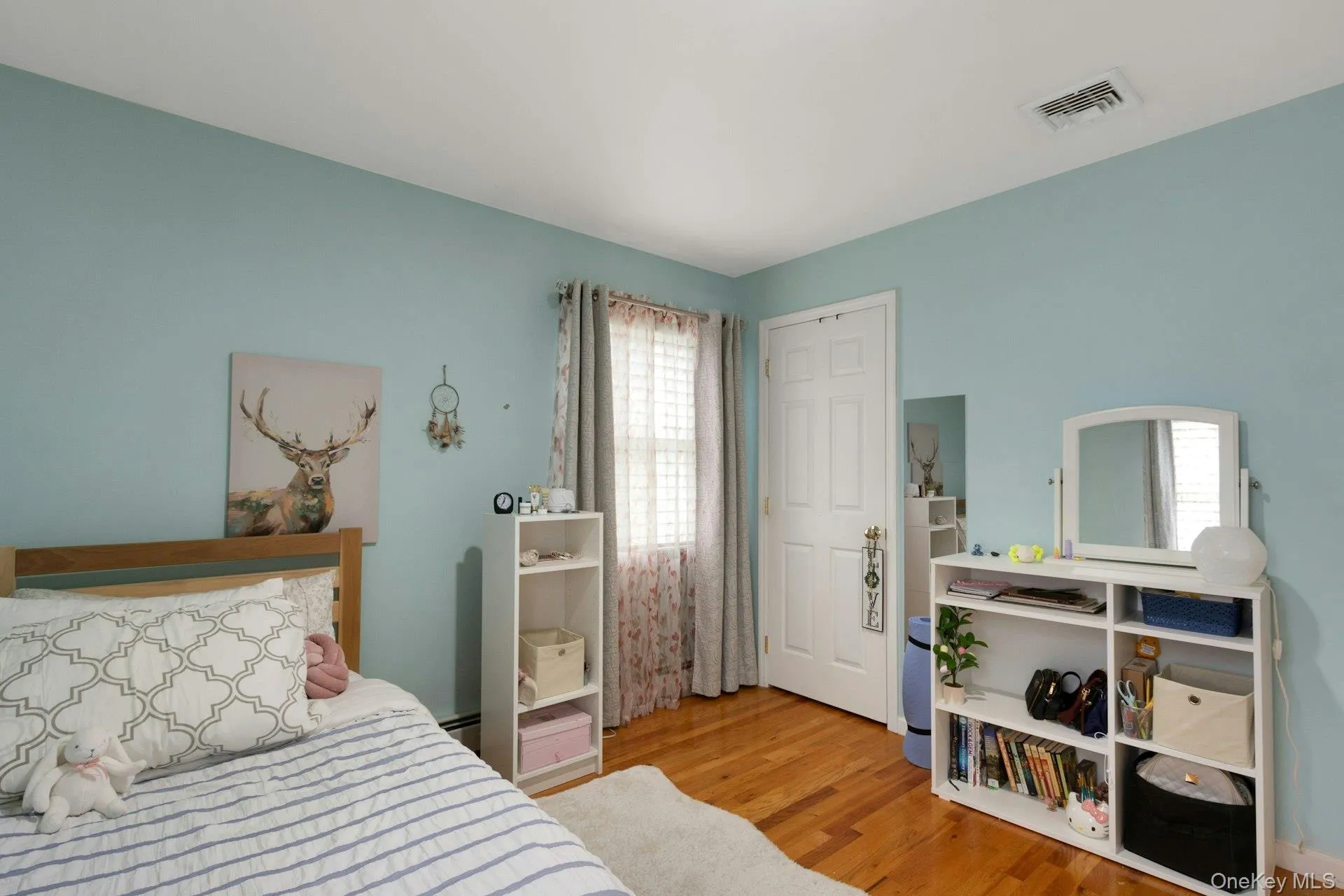 Bedroom #2, hardwood floors, sunlight Bedroom #2, hardwood floors, sunlight