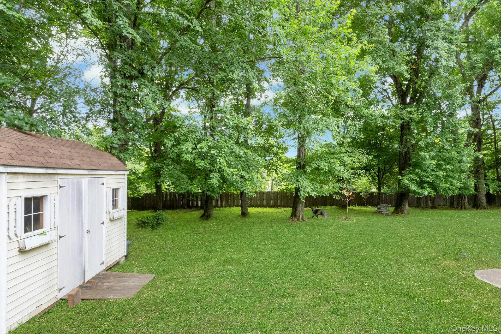 19 Flower Lane, Clarkstown, NY, 4 Bedrooms Bedrooms, 11 Rooms Rooms,3 BathroomsBathrooms,Residential,For Rent,Flower,0,1003291 19 Flower Lane, Clarkstown, NY, 4 Bedrooms Bedrooms, 11 Rooms Rooms,3 BathroomsBathrooms,Residential,For Rent,Flower,0,1003291