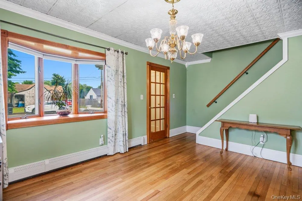 17 Brook Place, Islip, NY, 3 Bedrooms Bedrooms, 7 Rooms Rooms,1 BathroomBathrooms,Residential,For Rent,Brook,0,1003293 17 Brook Place, Islip, NY, 3 Bedrooms Bedrooms, 7 Rooms Rooms,1 BathroomBathrooms,Residential,For Rent,Brook,0,1003293