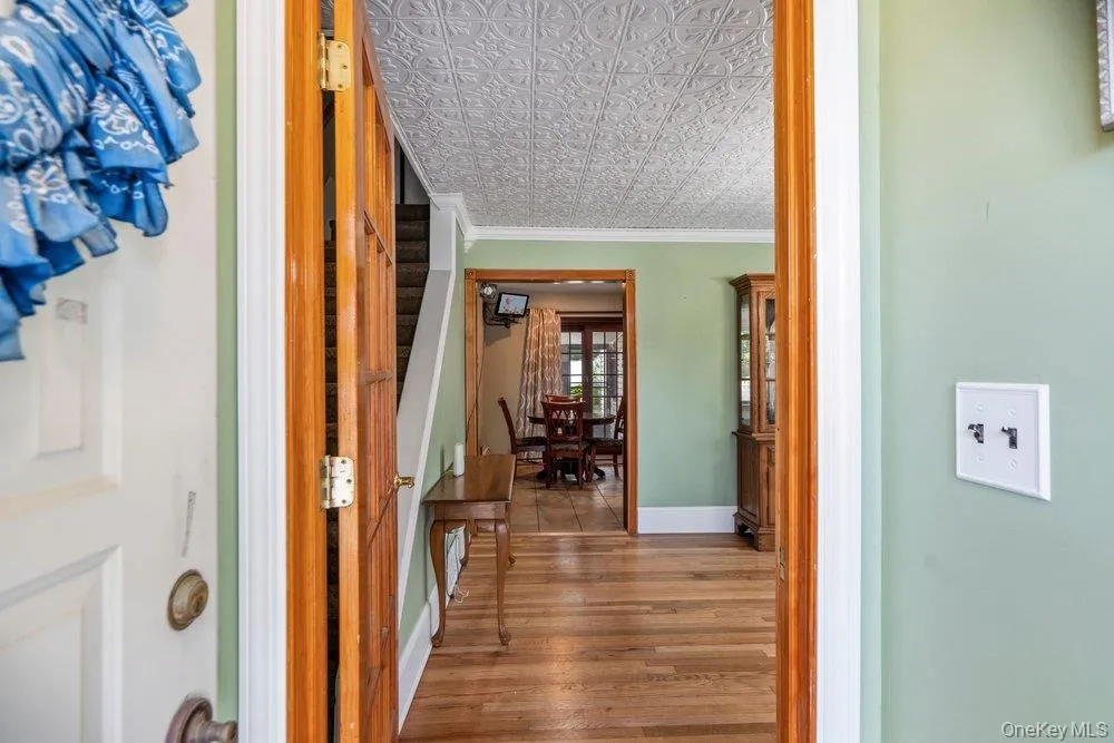 17 Brook Place, Islip, NY, 3 Bedrooms Bedrooms, 7 Rooms Rooms,1 BathroomBathrooms,Residential,For Rent,Brook,0,1003293 17 Brook Place, Islip, NY, 3 Bedrooms Bedrooms, 7 Rooms Rooms,1 BathroomBathrooms,Residential,For Rent,Brook,0,1003293