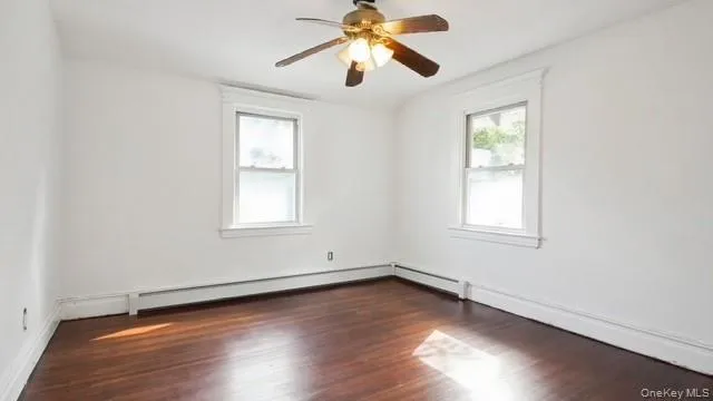 1st bedroom 1st bedroom
