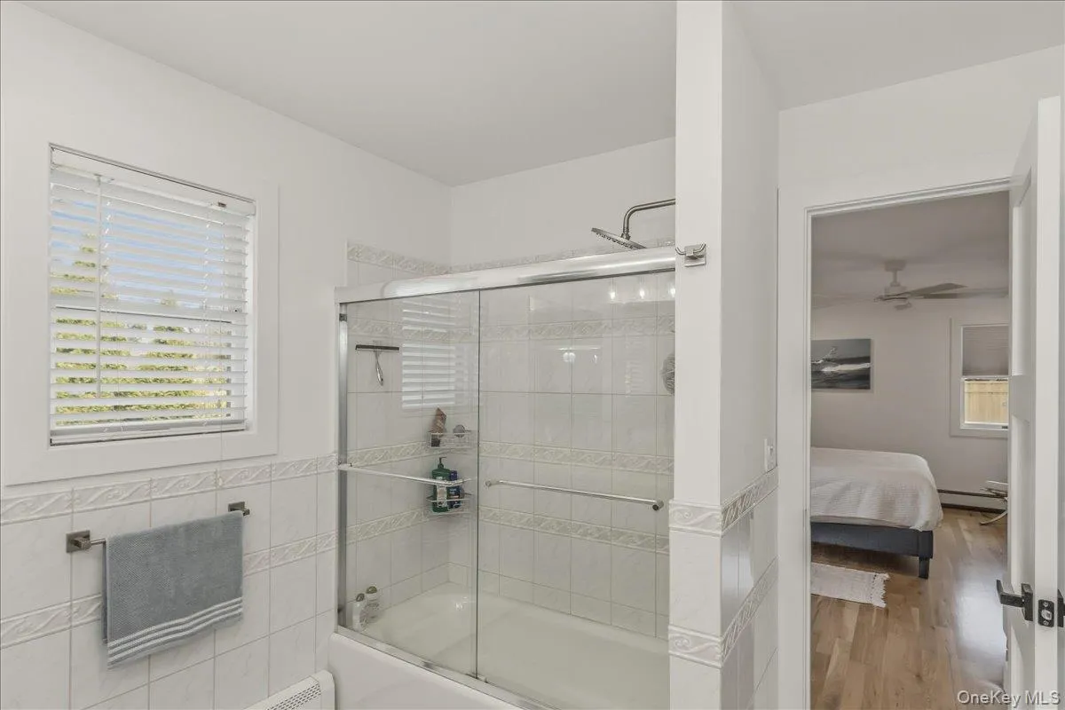 14 Penny Lane, Southampton, NY, 3 Bedrooms Bedrooms, 6 Rooms Rooms,2 BathroomsBathrooms,Residential Lease,For Rent,Penny,0,1003304 14 Penny Lane, Southampton, NY, 3 Bedrooms Bedrooms, 6 Rooms Rooms,2 BathroomsBathrooms,Residential Lease,For Rent,Penny,0,1003304