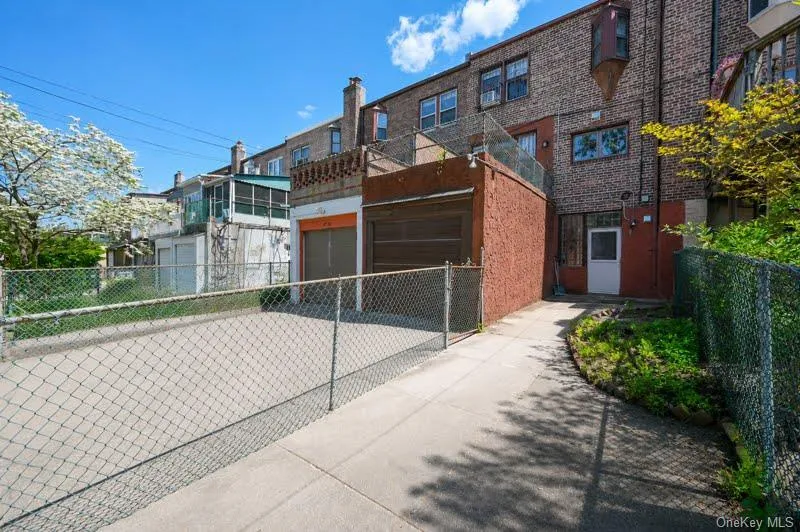 4732 188th Street, New York, NY, 3 Bedrooms Bedrooms, 12 Rooms Rooms,2 BathroomsBathrooms,Residential Lease,For Rent,188th,0,1003309 4732 188th Street, New York, NY, 3 Bedrooms Bedrooms, 12 Rooms Rooms,2 BathroomsBathrooms,Residential Lease,For Rent,188th,0,1003309