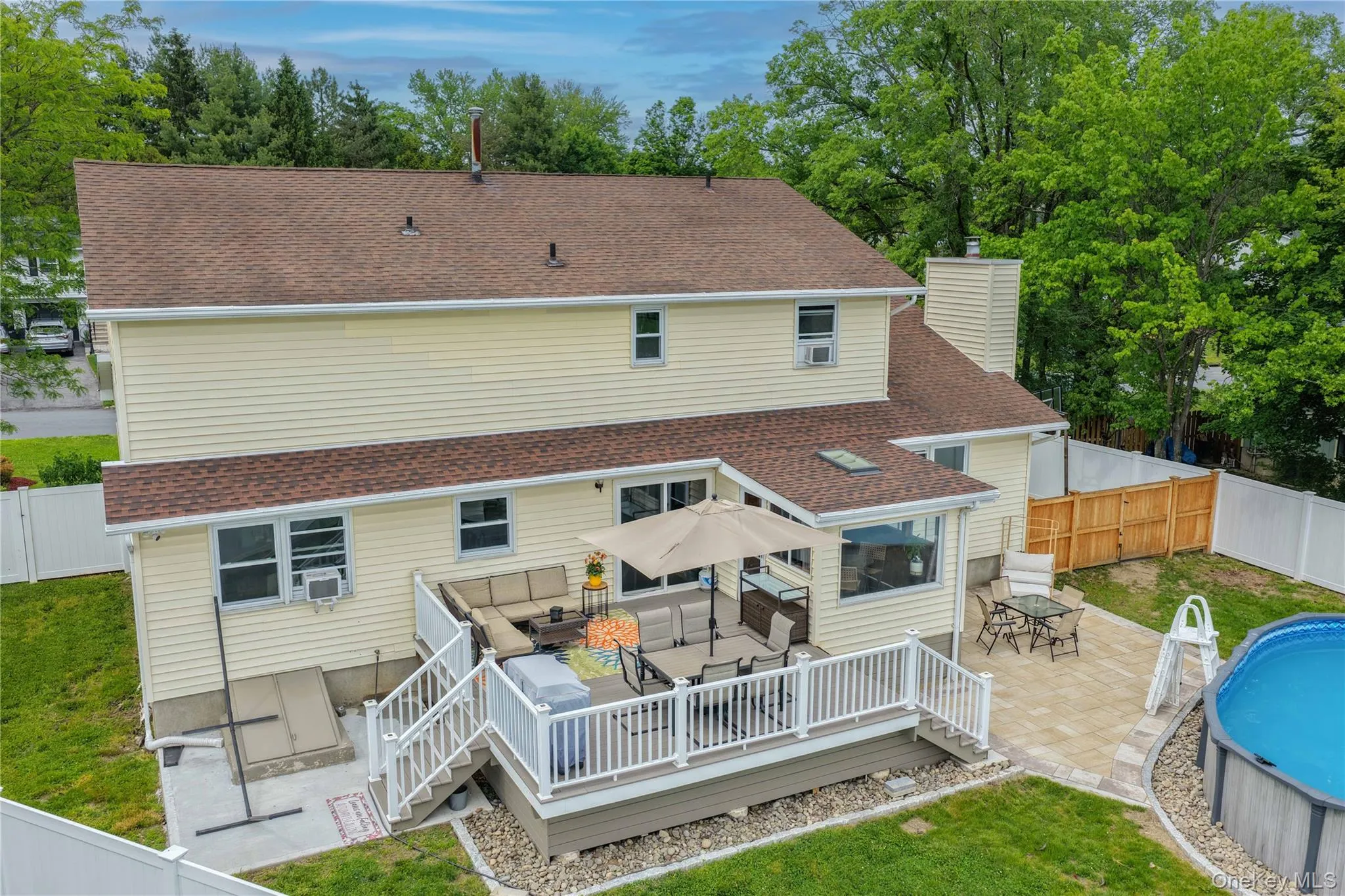 37 Guernsey Drive, New Windsor, NY, 4 Bedrooms Bedrooms, 9 Rooms Rooms,2 BathroomsBathrooms,Residential,For Rent,Guernsey,0,1003311 37 Guernsey Drive, New Windsor, NY, 4 Bedrooms Bedrooms, 9 Rooms Rooms,2 BathroomsBathrooms,Residential,For Rent,Guernsey,0,1003311
