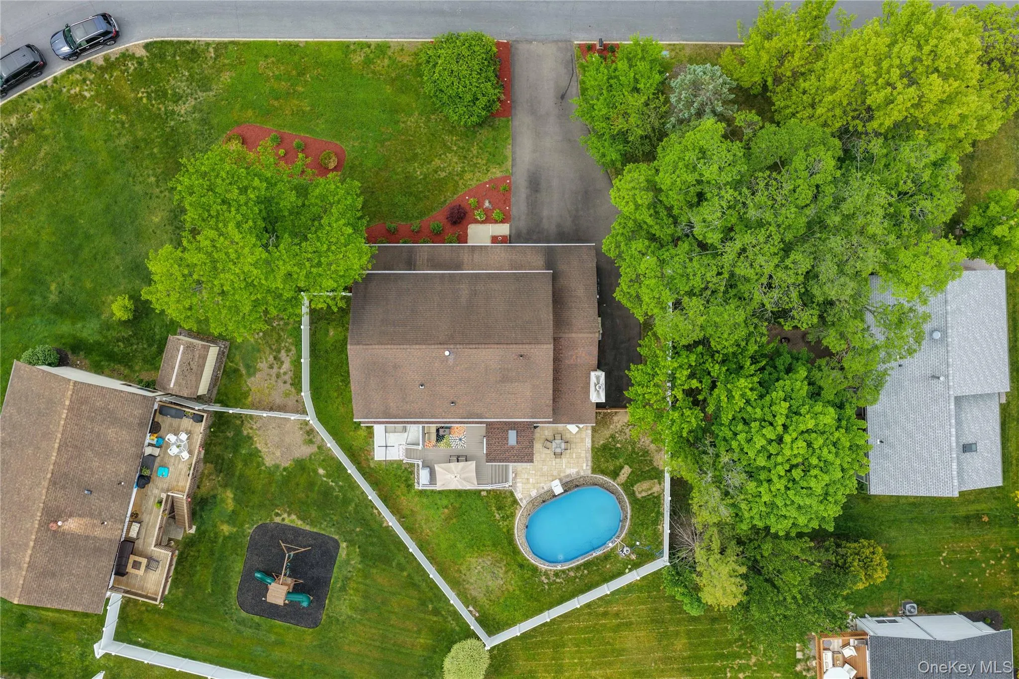 37 Guernsey Drive, New Windsor, NY, 4 Bedrooms Bedrooms, 9 Rooms Rooms,2 BathroomsBathrooms,Residential,For Rent,Guernsey,0,1003311 37 Guernsey Drive, New Windsor, NY, 4 Bedrooms Bedrooms, 9 Rooms Rooms,2 BathroomsBathrooms,Residential,For Rent,Guernsey,0,1003311