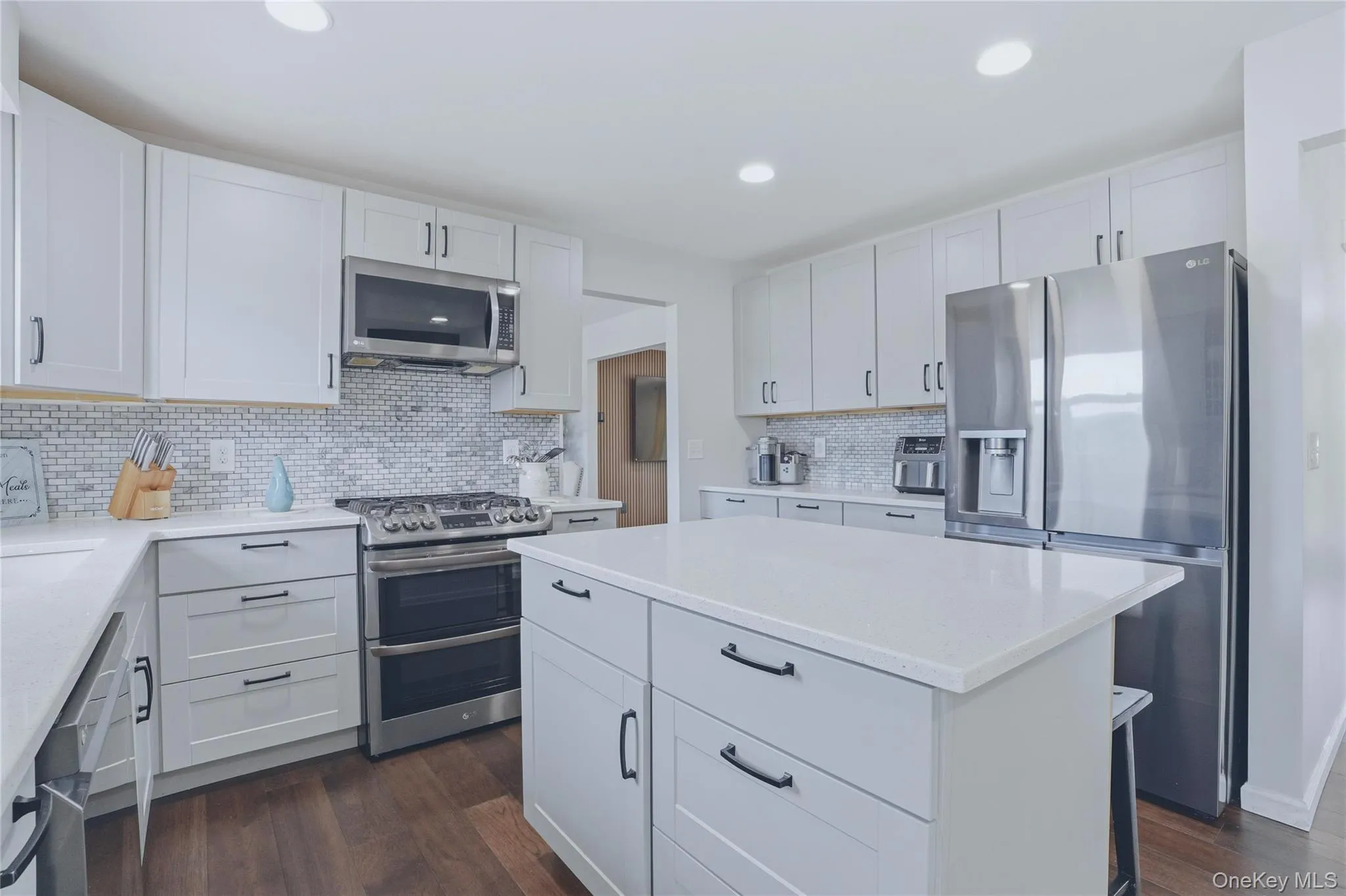 37 Guernsey Drive, New Windsor, NY, 4 Bedrooms Bedrooms, 9 Rooms Rooms,2 BathroomsBathrooms,Residential,For Rent,Guernsey,0,1003311 37 Guernsey Drive, New Windsor, NY, 4 Bedrooms Bedrooms, 9 Rooms Rooms,2 BathroomsBathrooms,Residential,For Rent,Guernsey,0,1003311