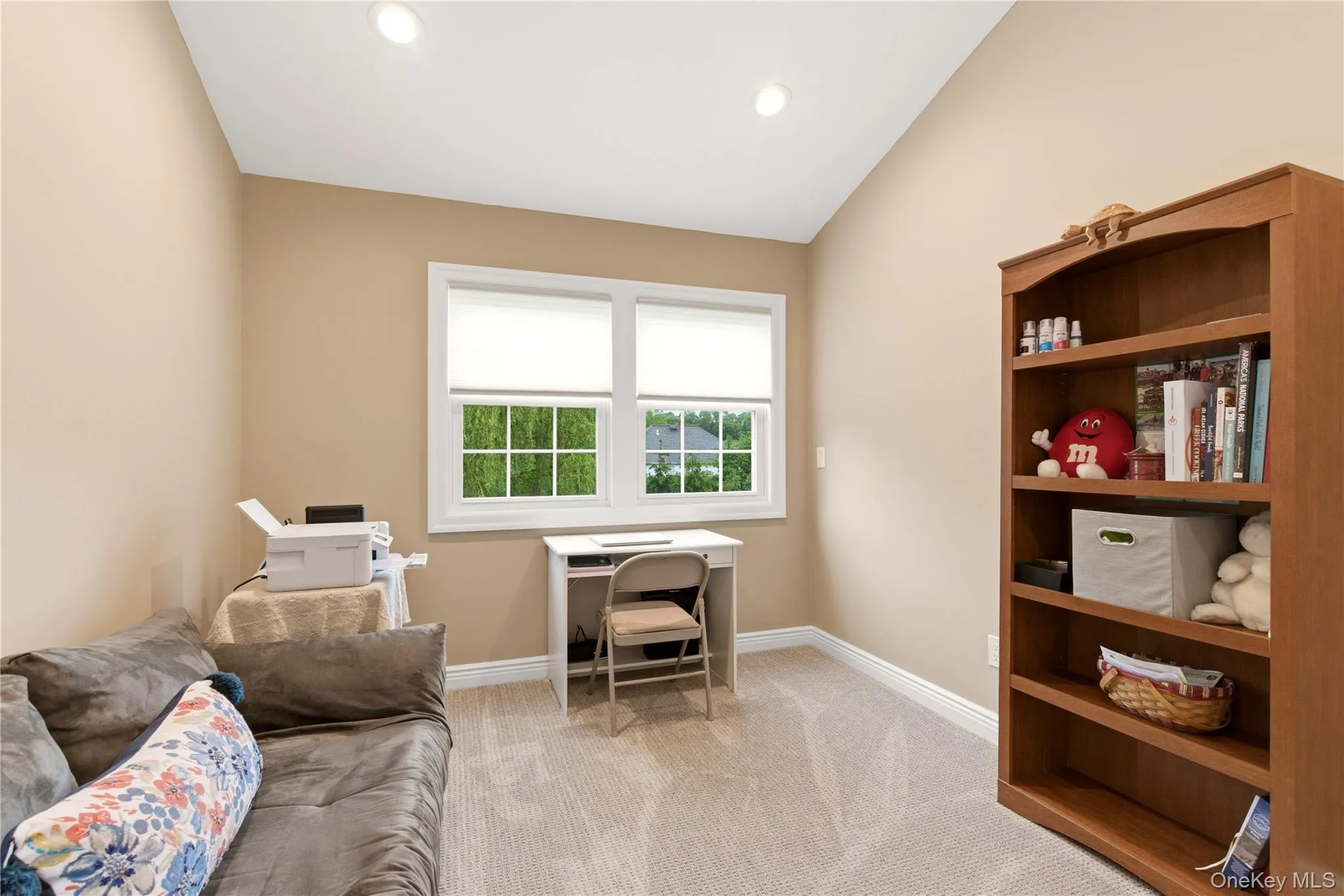 44 Hidden Ridge Drive, Oyster Bay, NY, 3 Bedrooms Bedrooms, 7 Rooms Rooms,2 BathroomsBathrooms,Residential,For Rent,Hidden Ridge,0,1003312 44 Hidden Ridge Drive, Oyster Bay, NY, 3 Bedrooms Bedrooms, 7 Rooms Rooms,2 BathroomsBathrooms,Residential,For Rent,Hidden Ridge,0,1003312