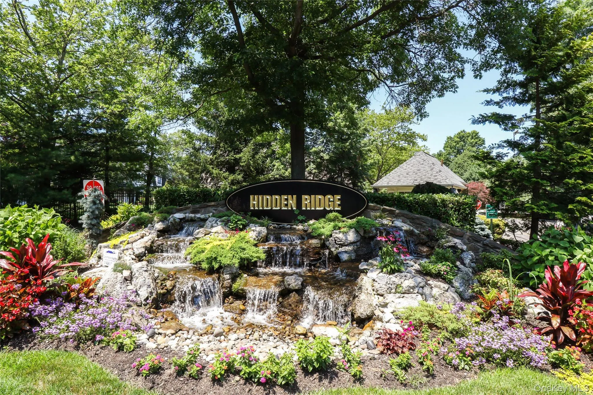 44 Hidden Ridge Drive, Oyster Bay, NY, 3 Bedrooms Bedrooms, 7 Rooms Rooms,2 BathroomsBathrooms,Residential,For Rent,Hidden Ridge,0,1003312 44 Hidden Ridge Drive, Oyster Bay, NY, 3 Bedrooms Bedrooms, 7 Rooms Rooms,2 BathroomsBathrooms,Residential,For Rent,Hidden Ridge,0,1003312