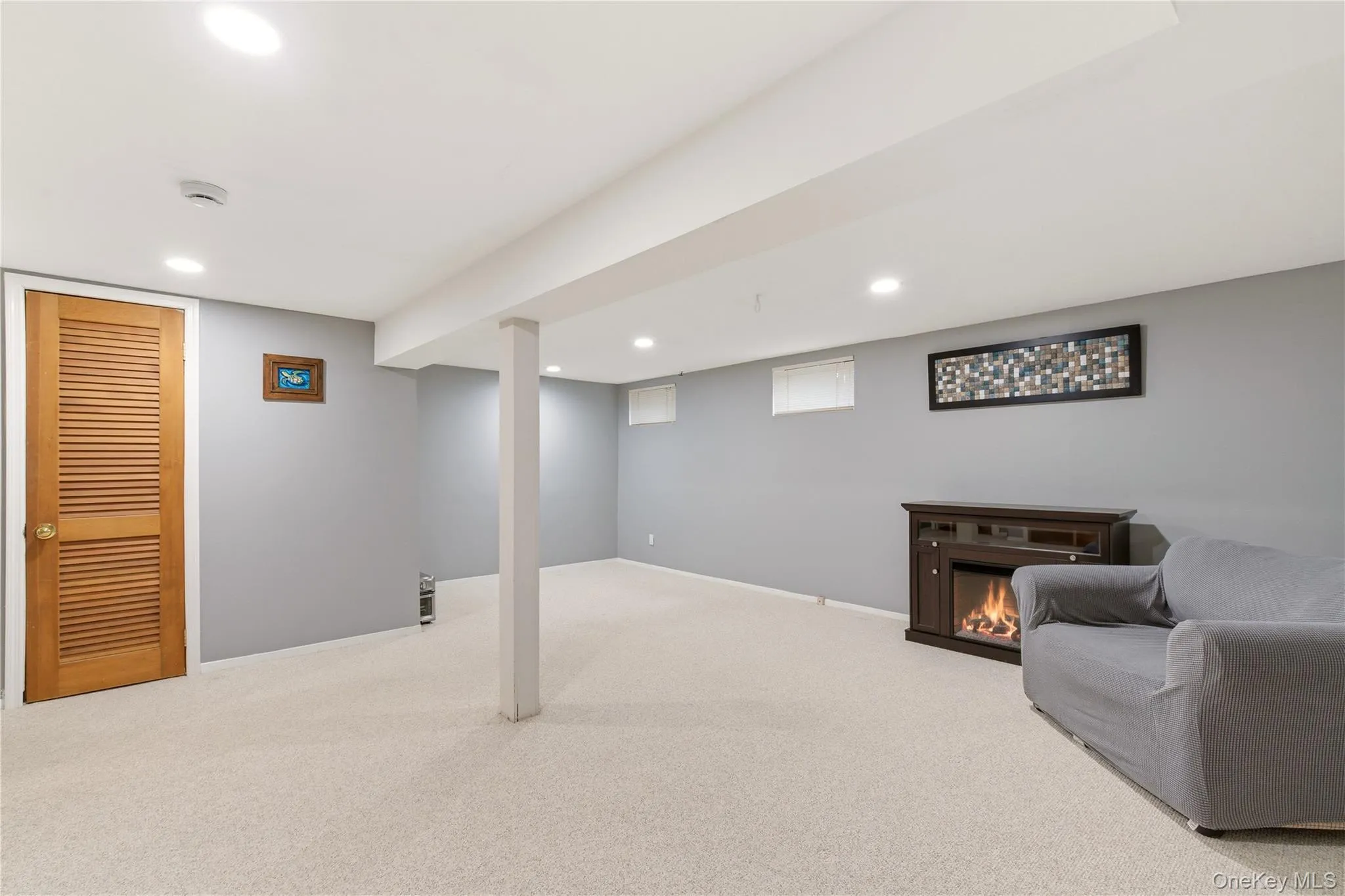 44 Hidden Ridge Drive, Oyster Bay, NY, 3 Bedrooms Bedrooms, 7 Rooms Rooms,2 BathroomsBathrooms,Residential,For Rent,Hidden Ridge,0,1003312 44 Hidden Ridge Drive, Oyster Bay, NY, 3 Bedrooms Bedrooms, 7 Rooms Rooms,2 BathroomsBathrooms,Residential,For Rent,Hidden Ridge,0,1003312