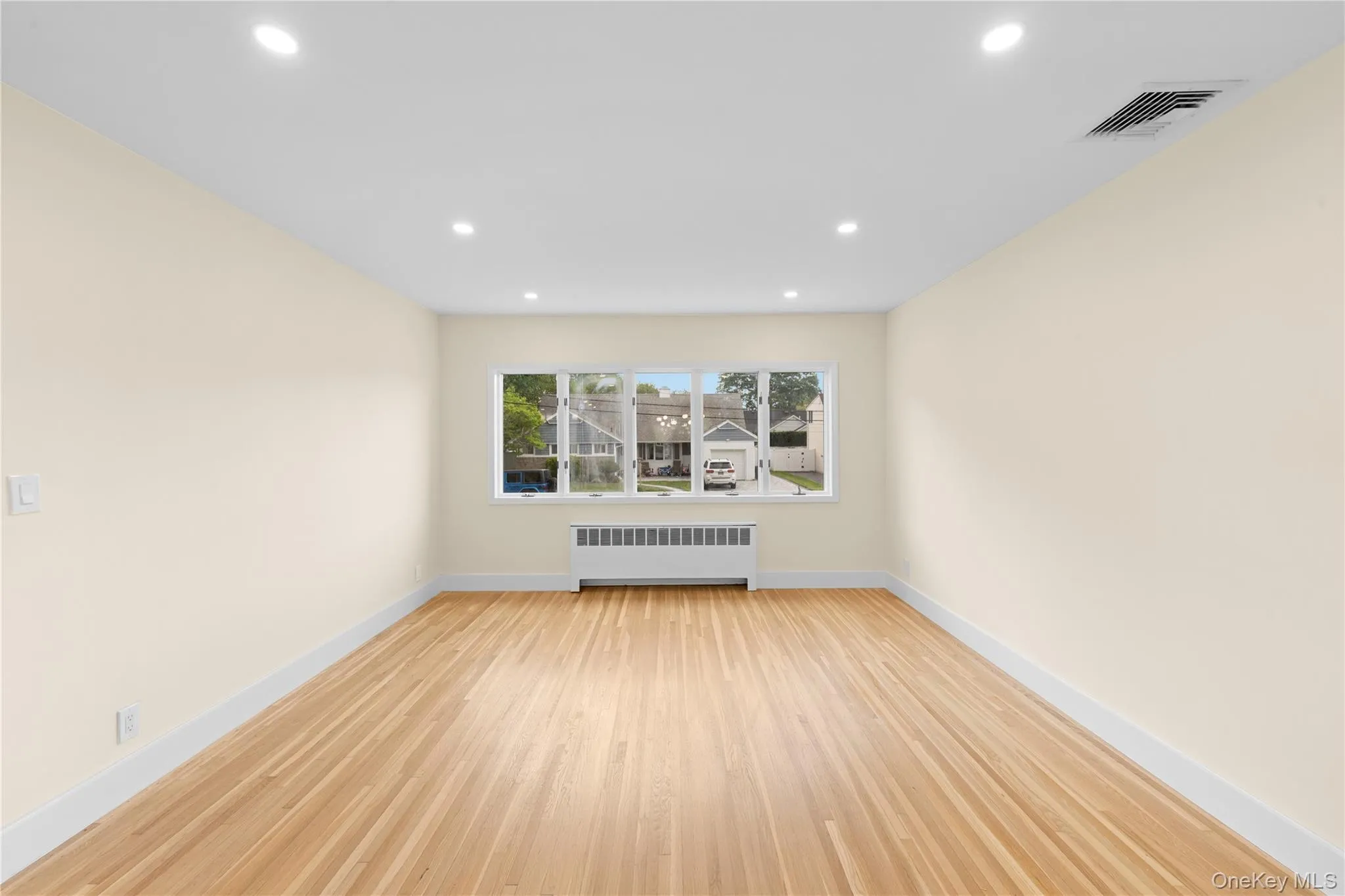 31 Cail Drive, Hempstead, NY, 3 Bedrooms Bedrooms, 7 Rooms Rooms,2 BathroomsBathrooms,Residential,For Rent,Cail,0,1003317 31 Cail Drive, Hempstead, NY, 3 Bedrooms Bedrooms, 7 Rooms Rooms,2 BathroomsBathrooms,Residential,For Rent,Cail,0,1003317