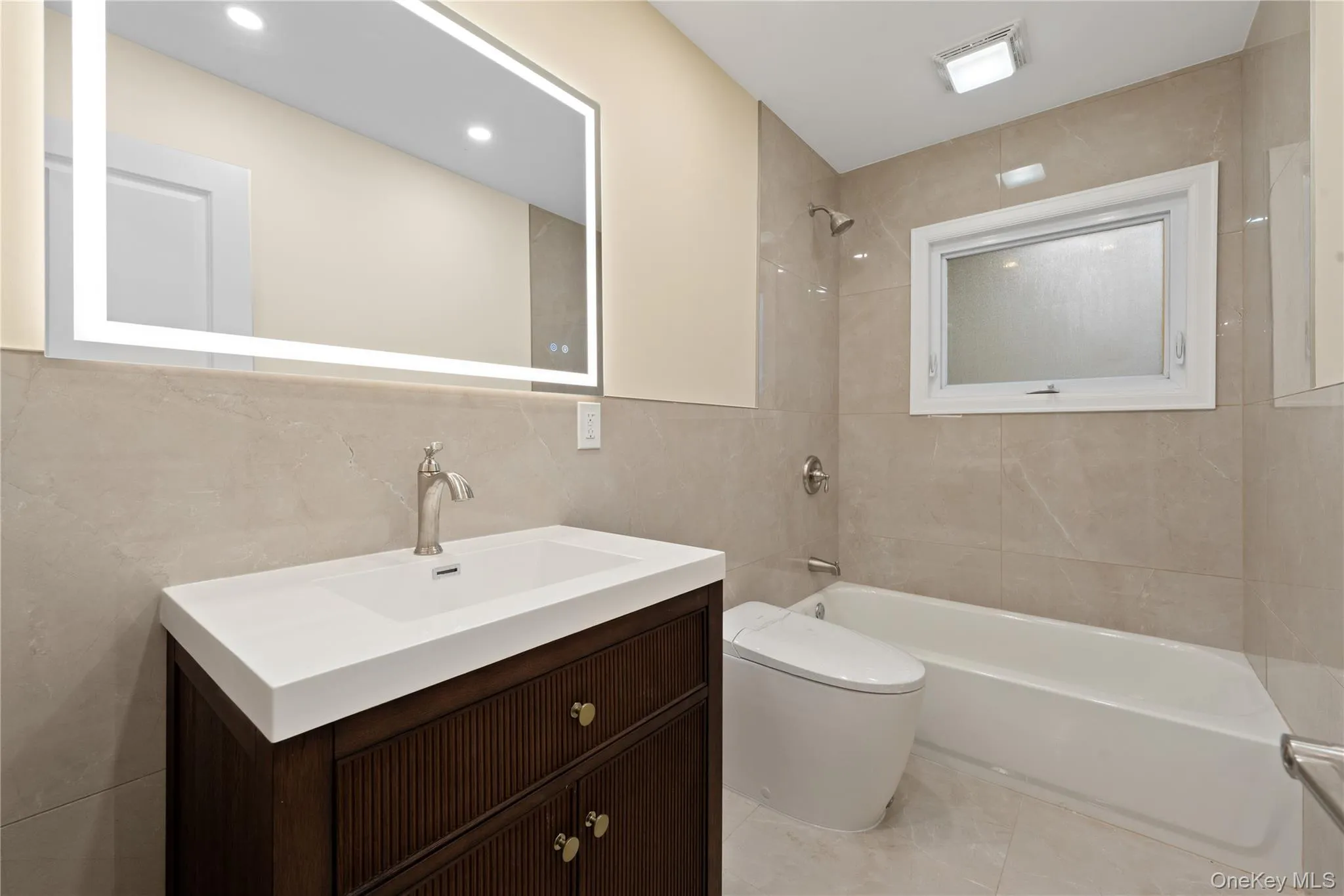 NEW FULL BATHROOM NEW FULL BATHROOM