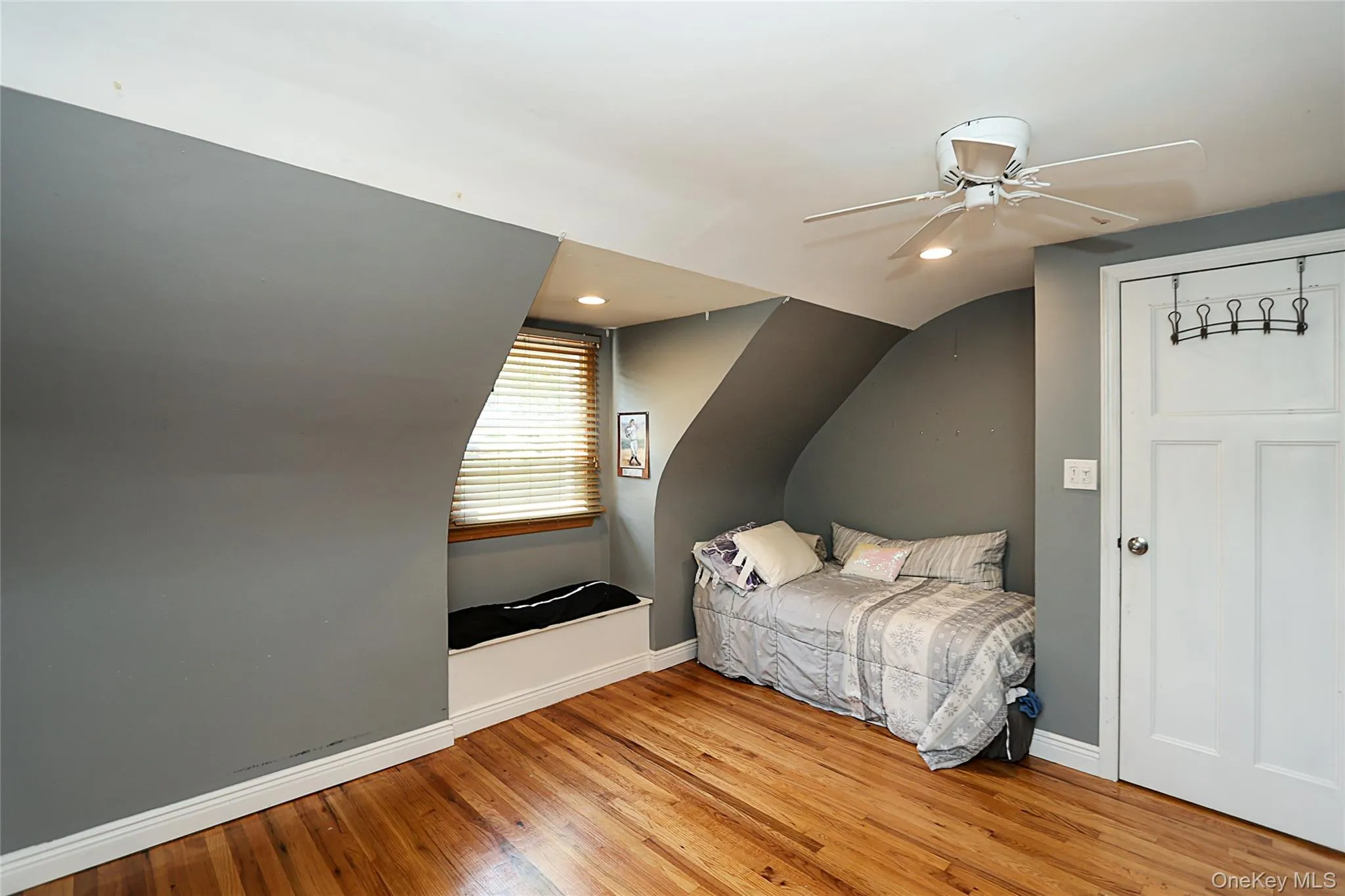 114 Hilldale Road, North Hempstead, NY, 4 Bedrooms Bedrooms, 7 Rooms Rooms,2 BathroomsBathrooms,Residential,For Rent,Hilldale,0,1003320 114 Hilldale Road, North Hempstead, NY, 4 Bedrooms Bedrooms, 7 Rooms Rooms,2 BathroomsBathrooms,Residential,For Rent,Hilldale,0,1003320