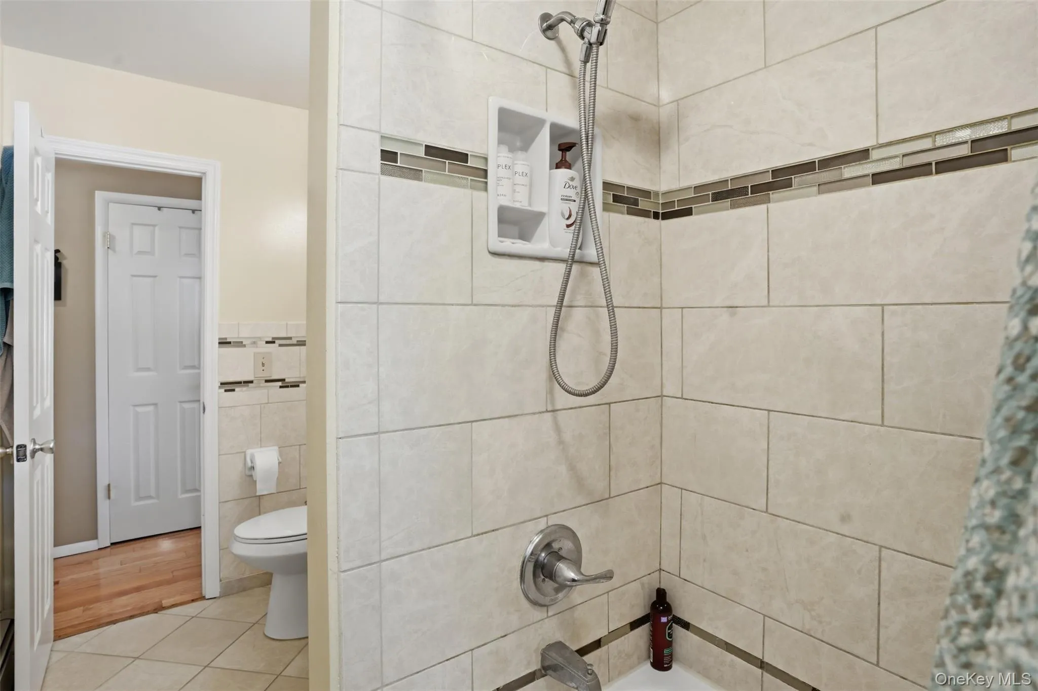 22 Kendell Drive, Wappinger, NY, 4 Bedrooms Bedrooms, 10 Rooms Rooms,2 BathroomsBathrooms,Residential,For Rent,Kendell,0,1003321 22 Kendell Drive, Wappinger, NY, 4 Bedrooms Bedrooms, 10 Rooms Rooms,2 BathroomsBathrooms,Residential,For Rent,Kendell,0,1003321