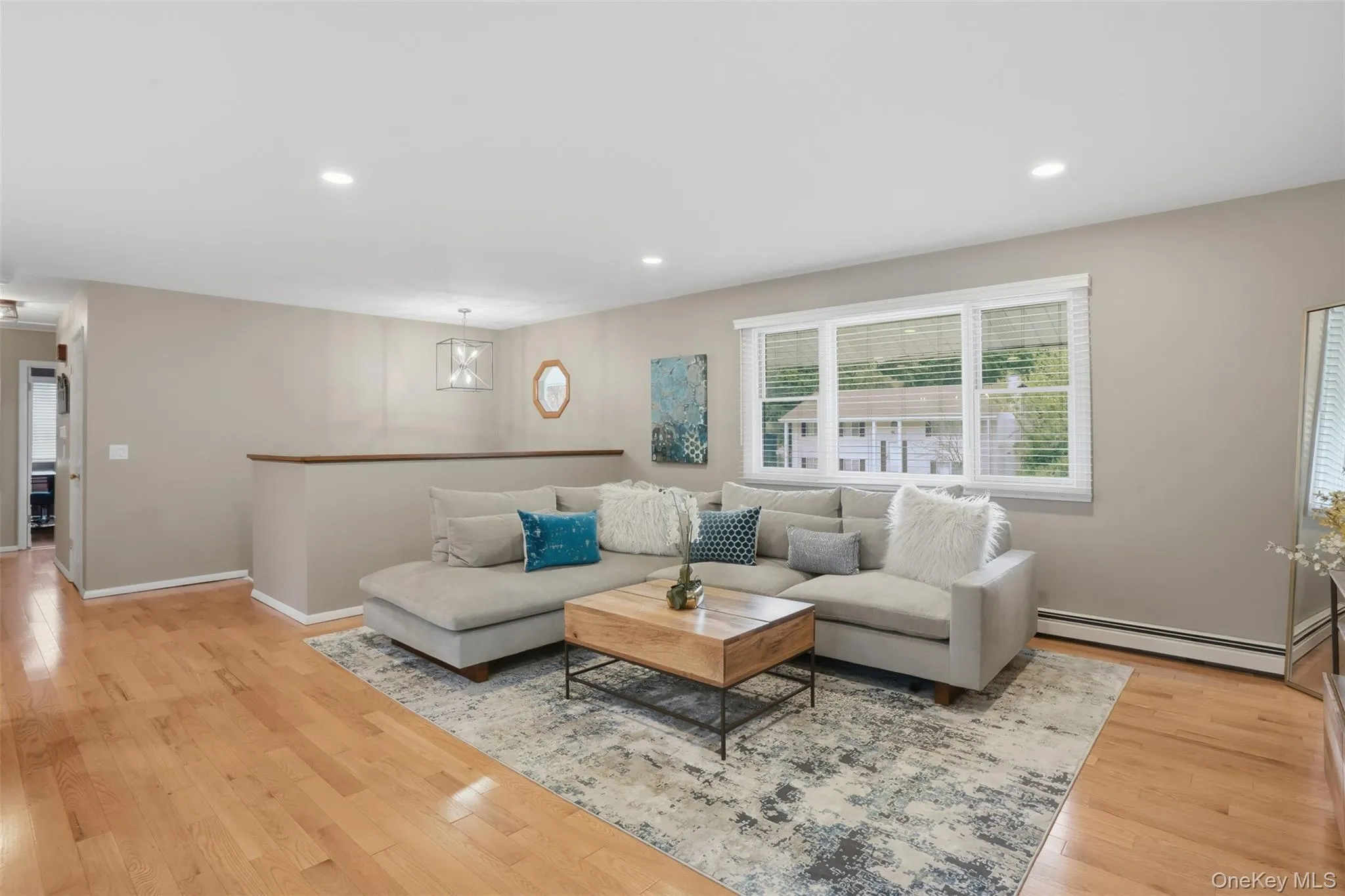 22 Kendell Drive, Wappinger, NY, 4 Bedrooms Bedrooms, 10 Rooms Rooms,2 BathroomsBathrooms,Residential,For Rent,Kendell,0,1003321 22 Kendell Drive, Wappinger, NY, 4 Bedrooms Bedrooms, 10 Rooms Rooms,2 BathroomsBathrooms,Residential,For Rent,Kendell,0,1003321