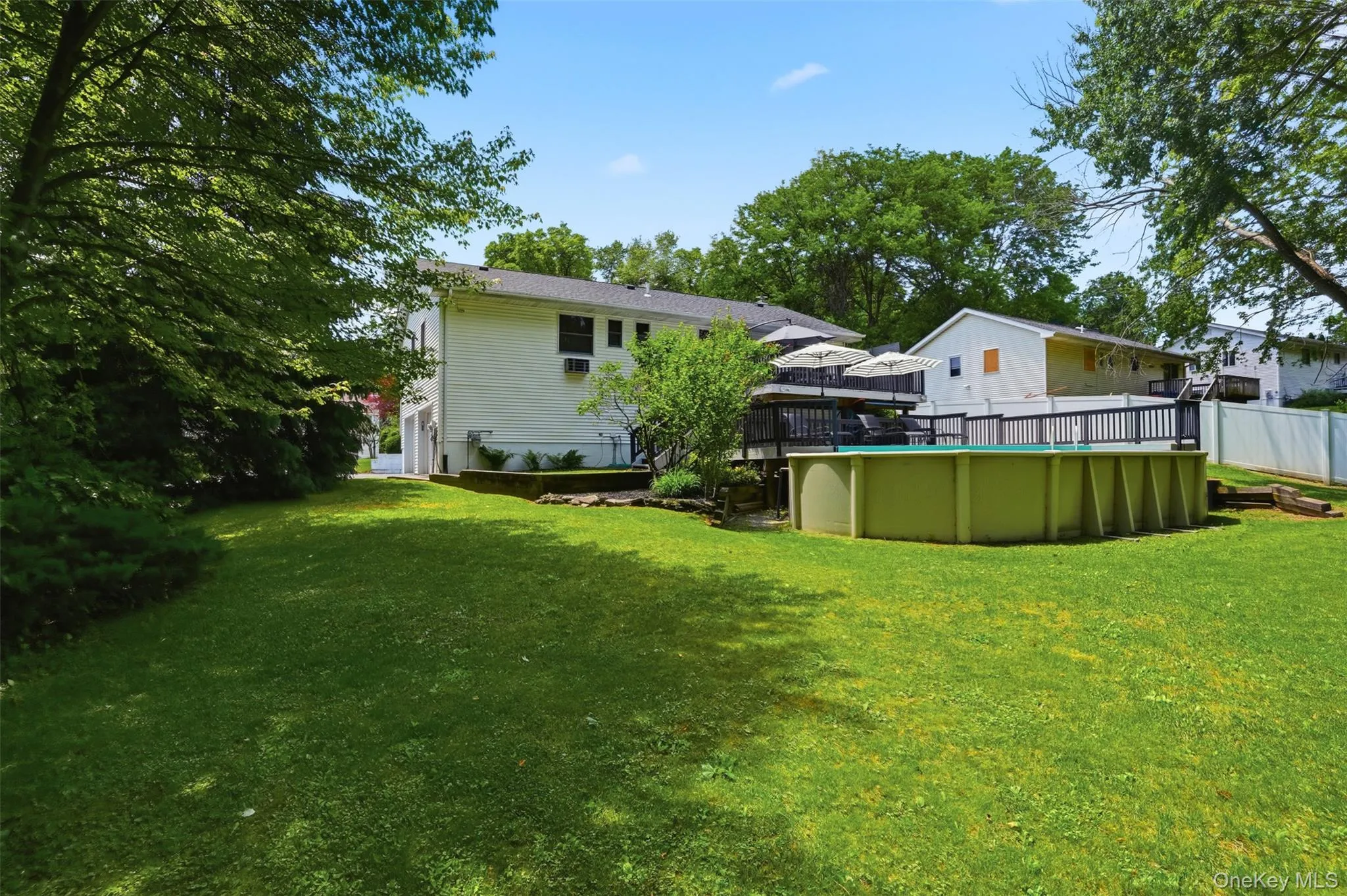 22 Kendell Drive, Wappinger, NY, 4 Bedrooms Bedrooms, 10 Rooms Rooms,2 BathroomsBathrooms,Residential,For Rent,Kendell,0,1003321 22 Kendell Drive, Wappinger, NY, 4 Bedrooms Bedrooms, 10 Rooms Rooms,2 BathroomsBathrooms,Residential,For Rent,Kendell,0,1003321