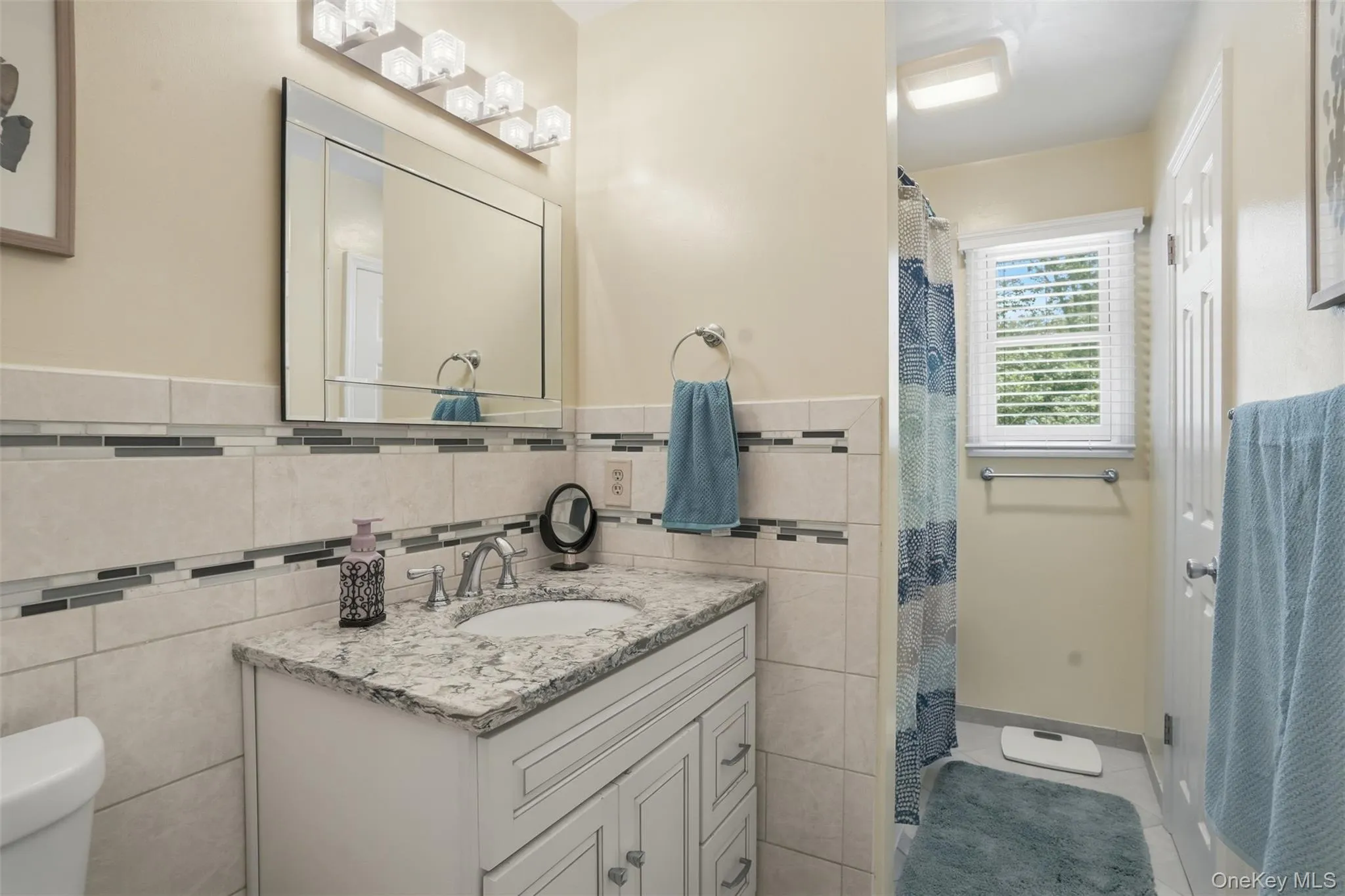 22 Kendell Drive, Wappinger, NY, 4 Bedrooms Bedrooms, 10 Rooms Rooms,2 BathroomsBathrooms,Residential,For Rent,Kendell,0,1003321 22 Kendell Drive, Wappinger, NY, 4 Bedrooms Bedrooms, 10 Rooms Rooms,2 BathroomsBathrooms,Residential,For Rent,Kendell,0,1003321