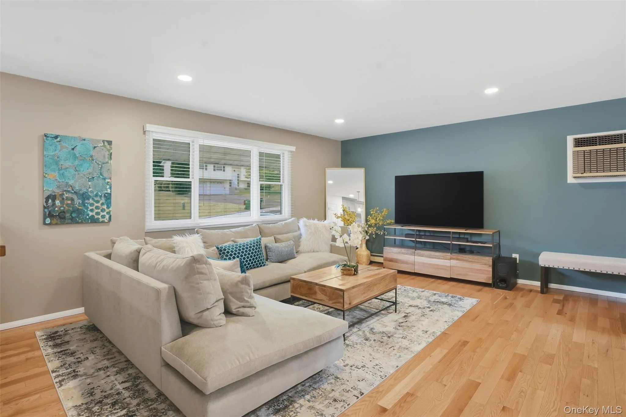 22 Kendell Drive, Wappinger, NY, 4 Bedrooms Bedrooms, 10 Rooms Rooms,2 BathroomsBathrooms,Residential,For Rent,Kendell,0,1003321 22 Kendell Drive, Wappinger, NY, 4 Bedrooms Bedrooms, 10 Rooms Rooms,2 BathroomsBathrooms,Residential,For Rent,Kendell,0,1003321