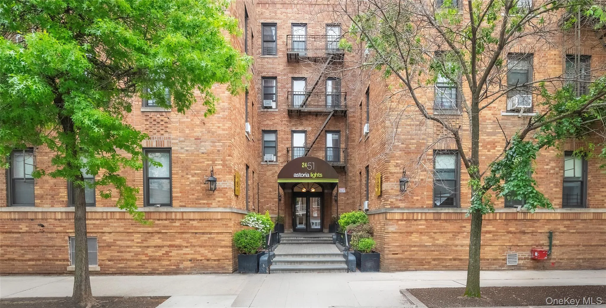 24-51 38TH Street, New York, NY, 2 Bedrooms Bedrooms, 3 Rooms Rooms,1 BathroomBathrooms,Residential,For Rent,38TH,0,1003331 24-51 38TH Street, New York, NY, 2 Bedrooms Bedrooms, 3 Rooms Rooms,1 BathroomBathrooms,Residential,For Rent,38TH,0,1003331